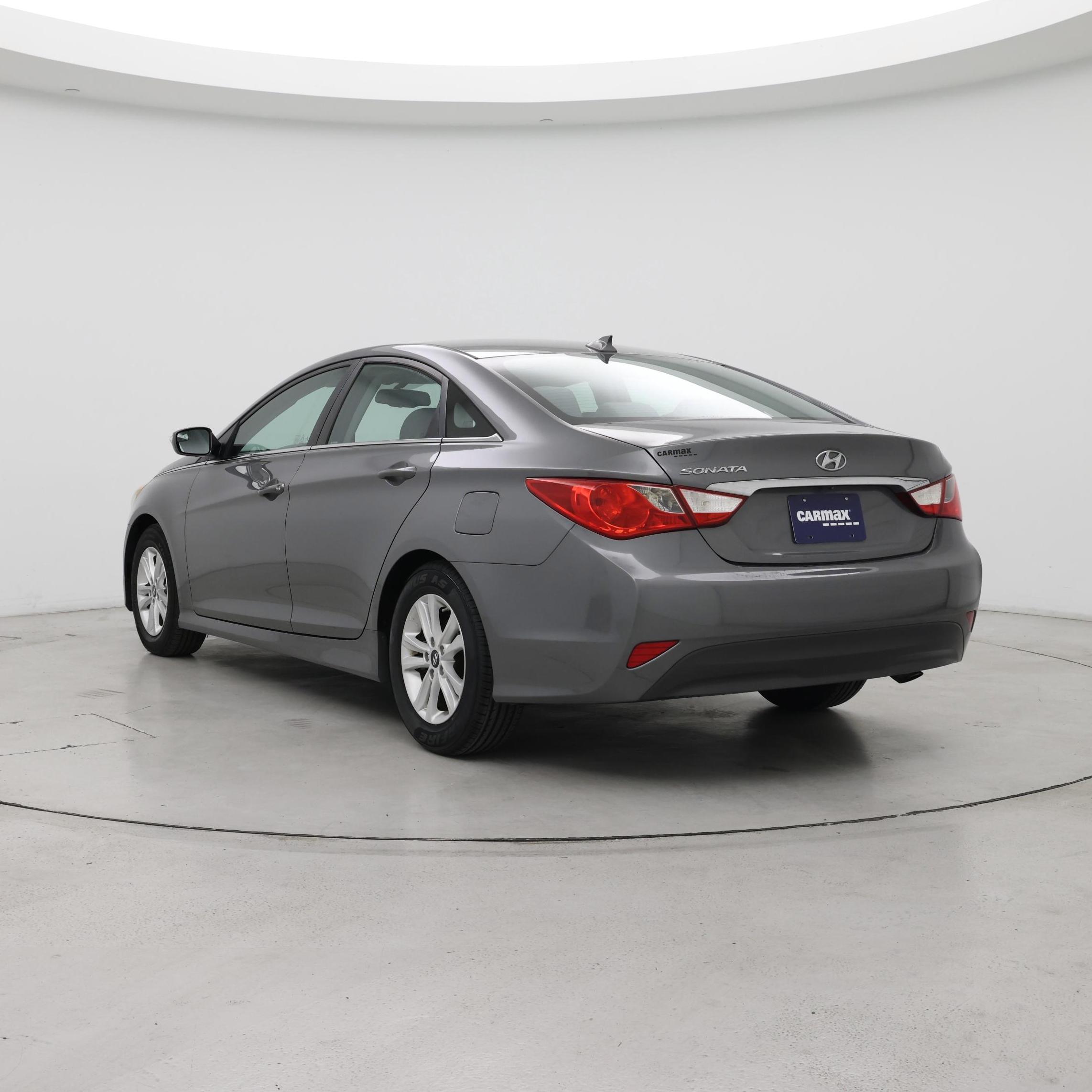 Thumbnail: 2014 Hyundai Sonata - 2