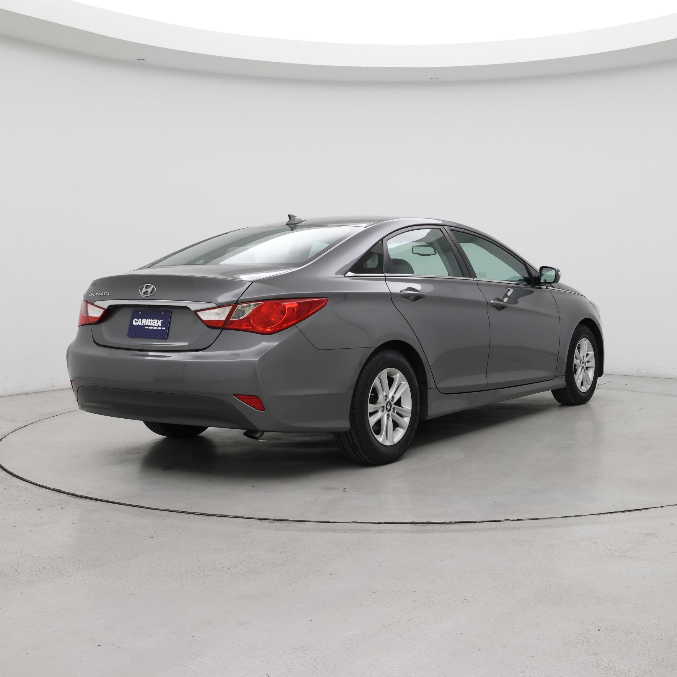 Thumbnail: 2014 Hyundai Sonata - 8