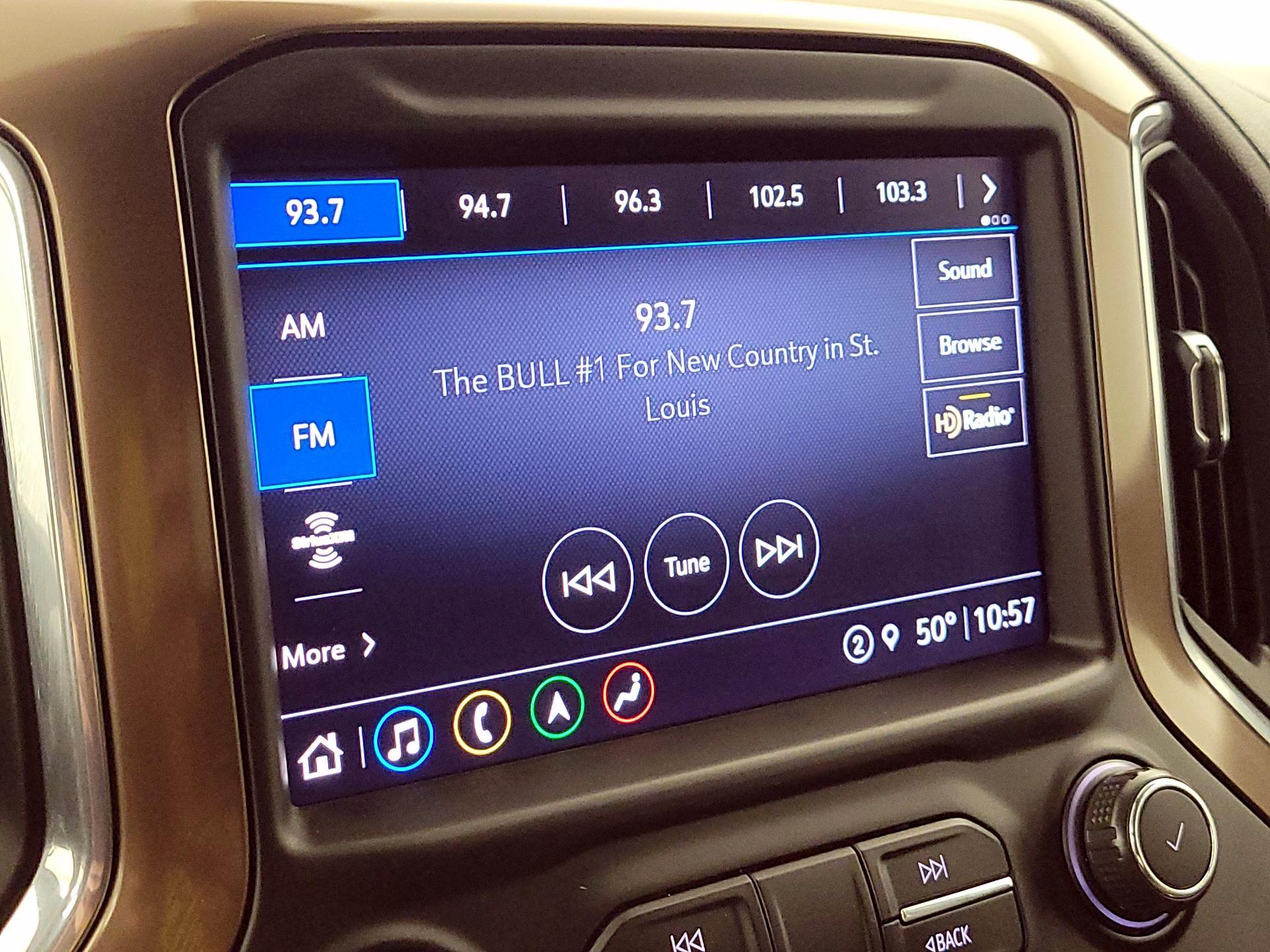 Thumbnail: 2021 Chevrolet Silverado 1500 - 16