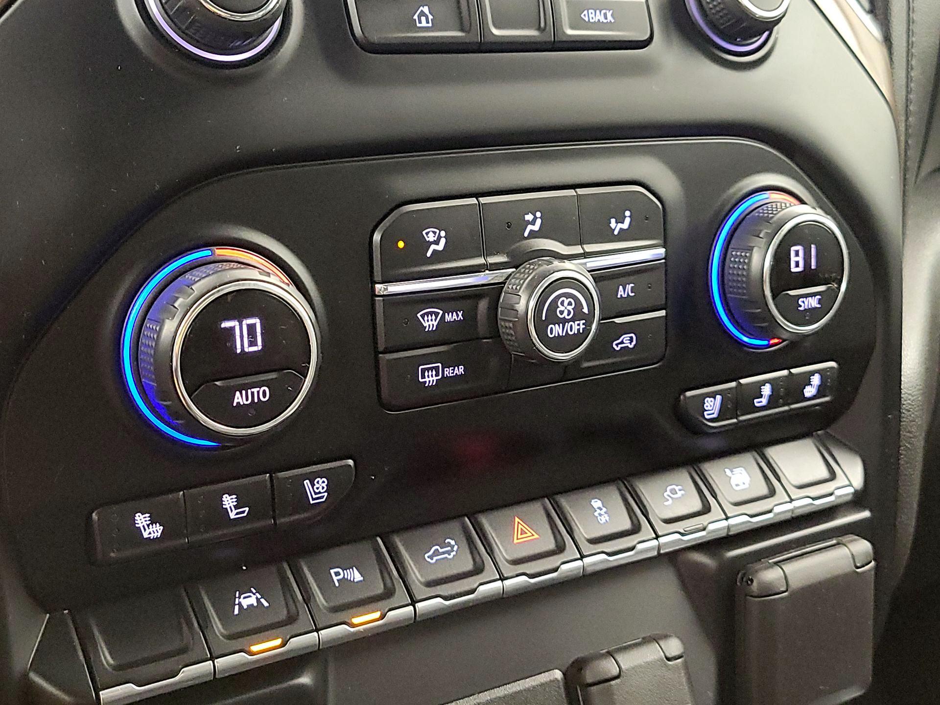 Thumbnail: 2021 Chevrolet Silverado 1500 - 17