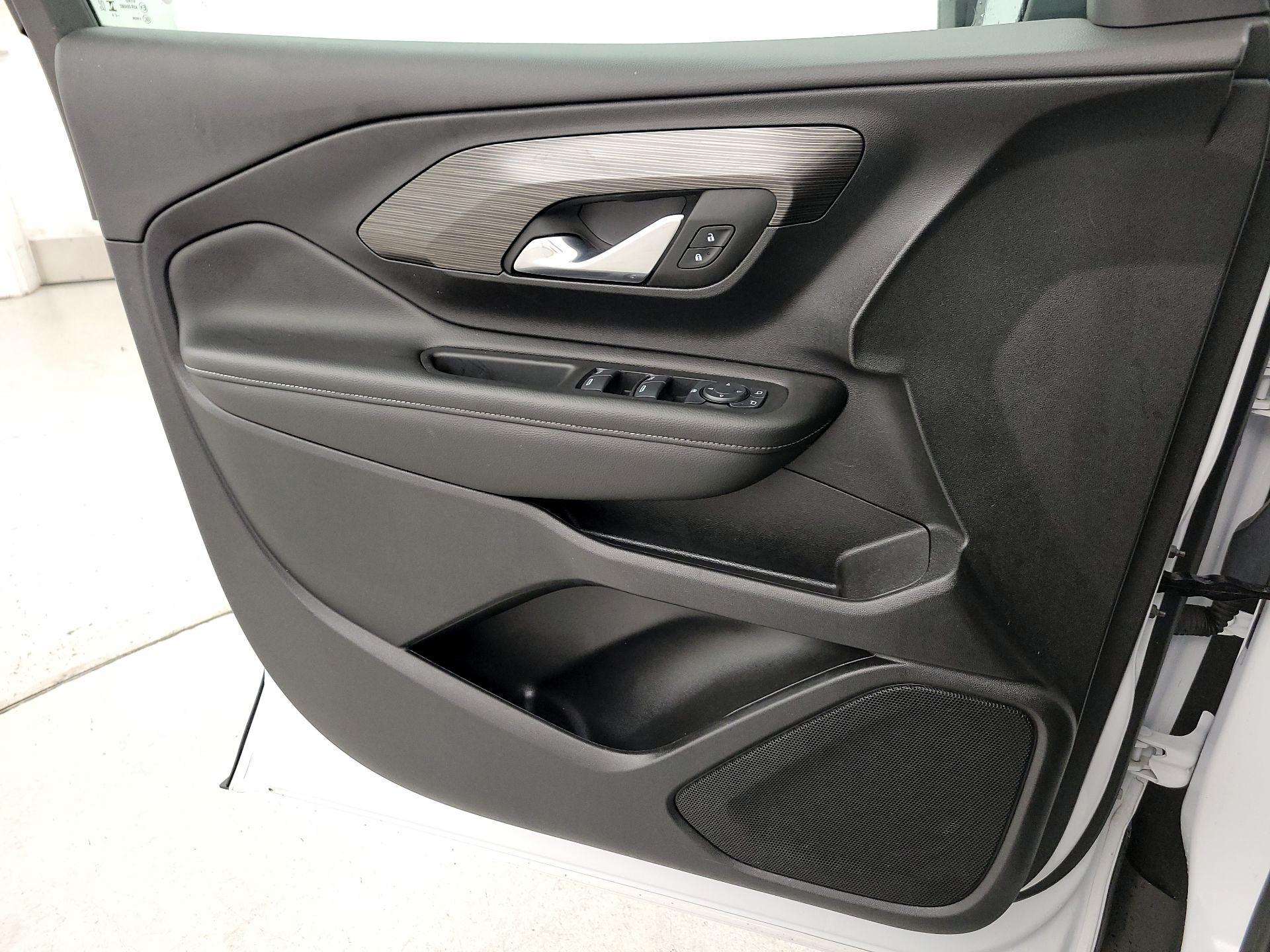 Thumbnail: 2024 GMC Terrain - 12