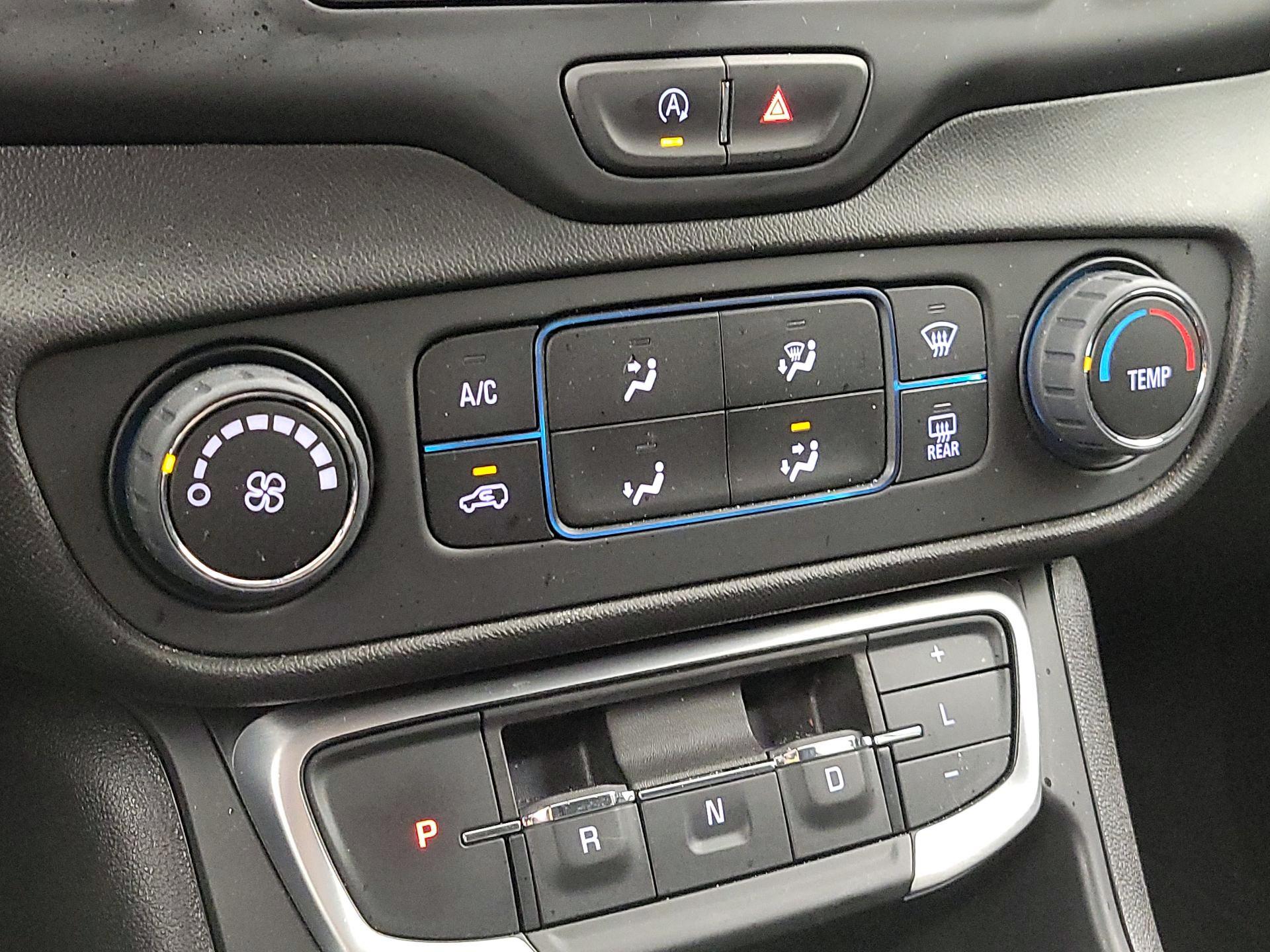 Thumbnail: 2024 GMC Terrain - 16