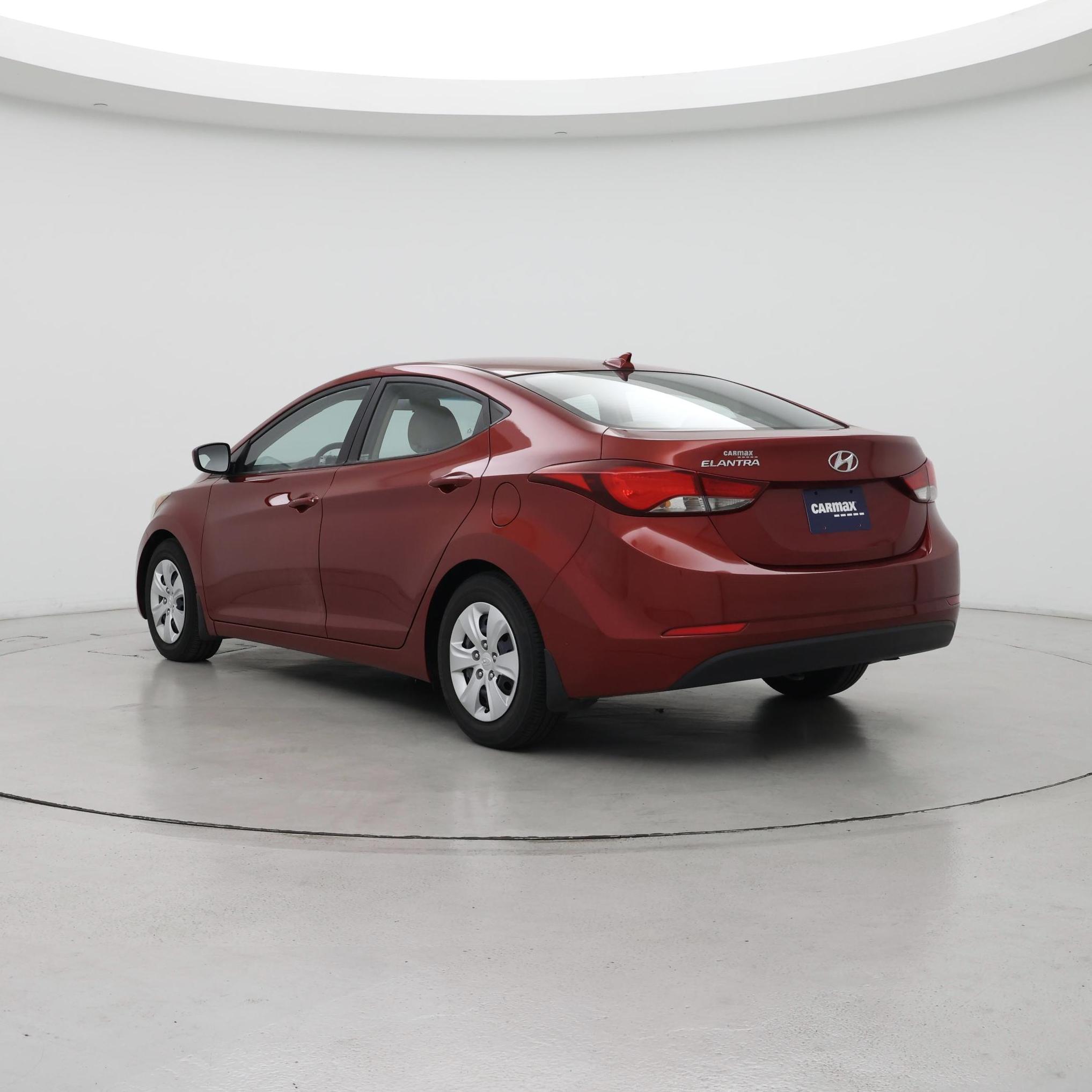 Thumbnail: 2016 Hyundai Elantra - 2