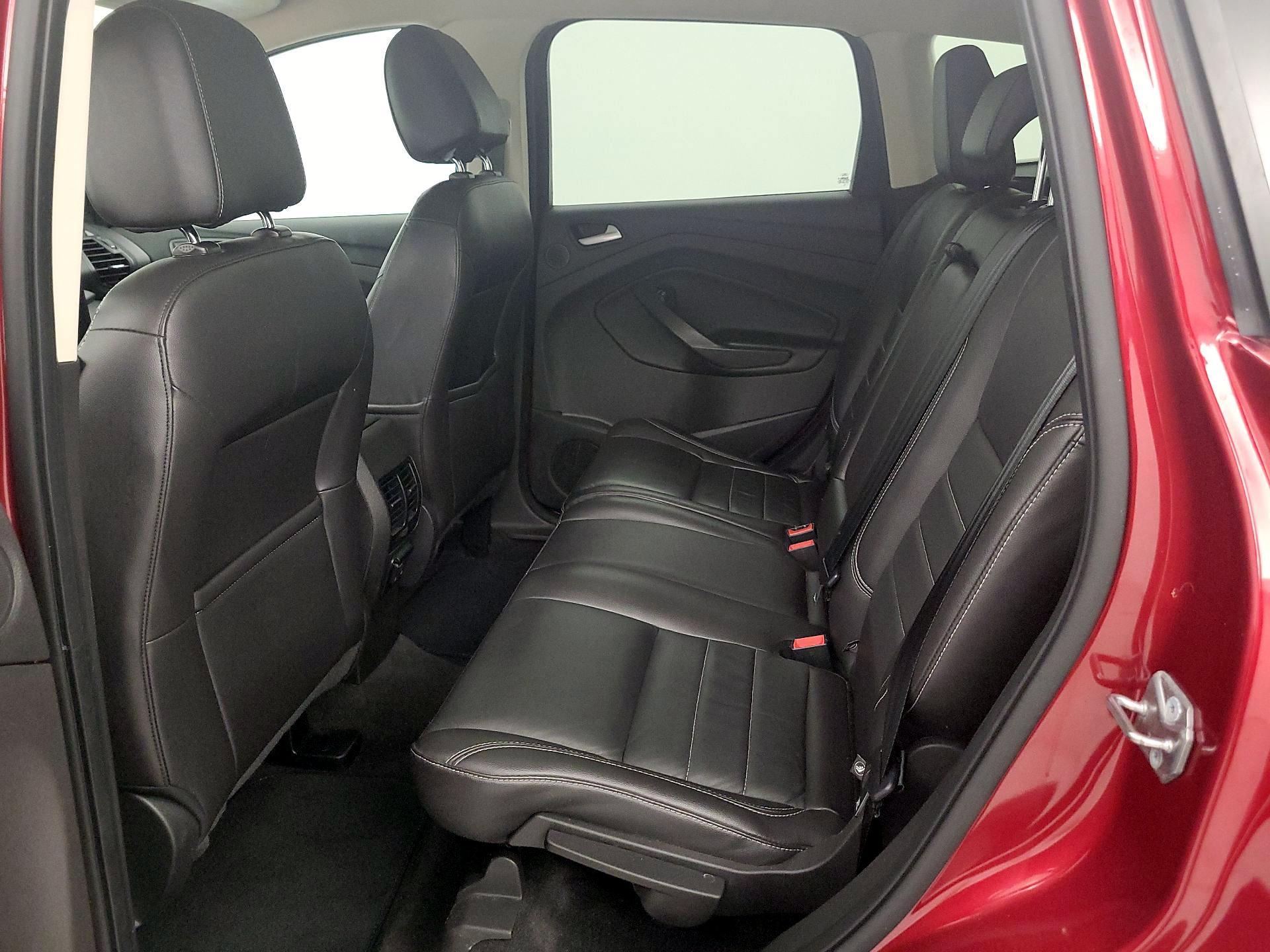 Thumbnail: 2016 Ford Escape - 19