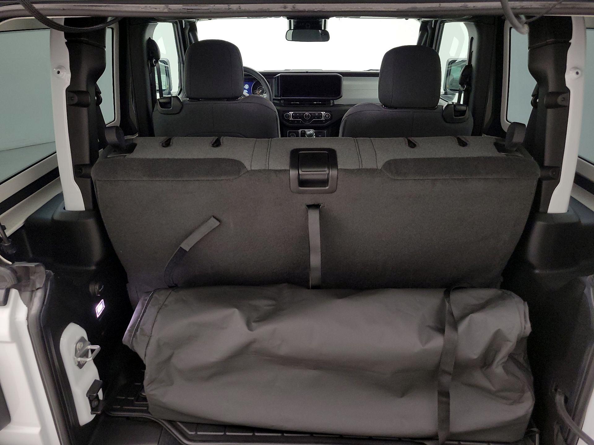 Thumbnail: 2025 Jeep Wrangler - 20