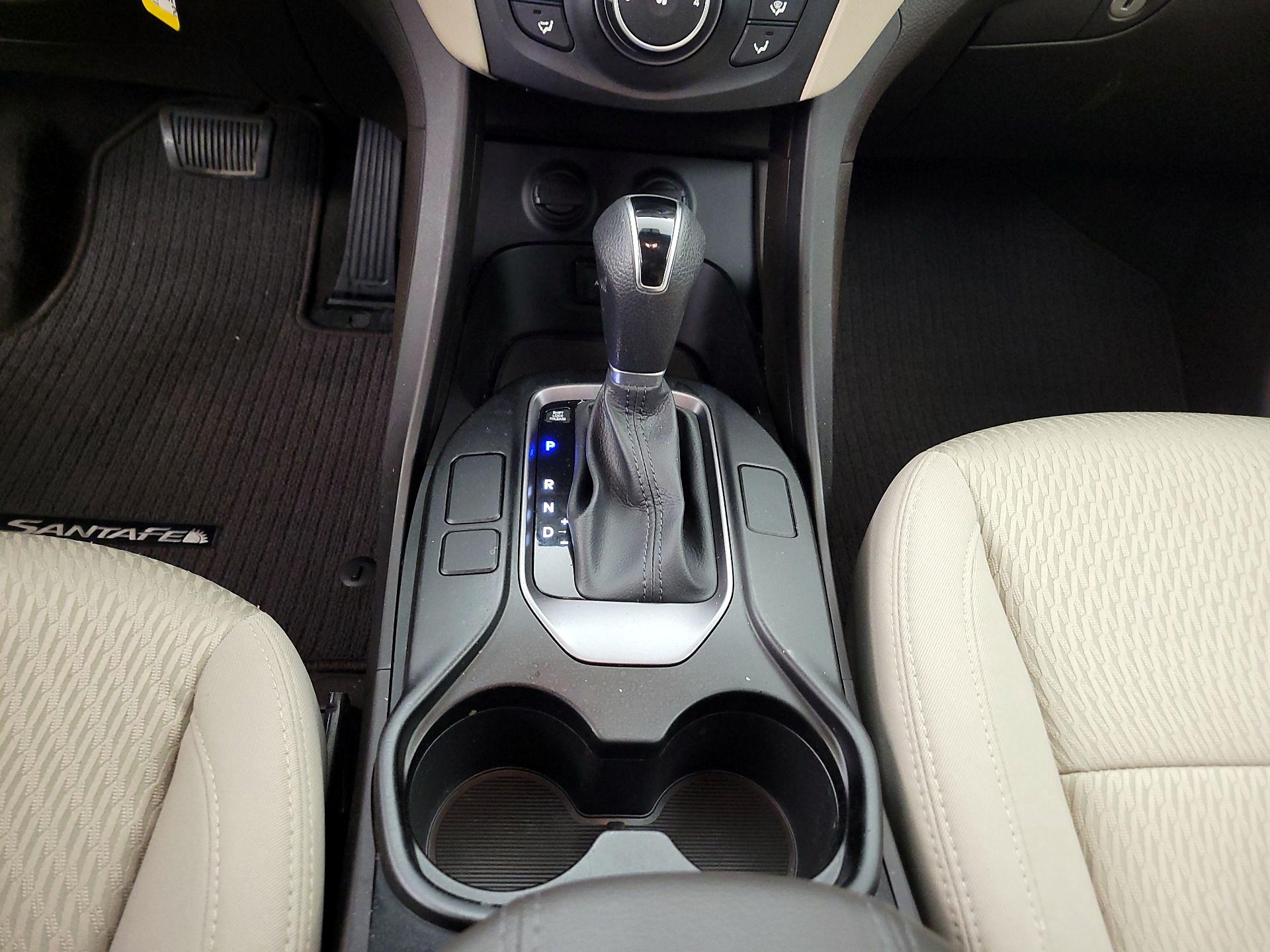 Thumbnail: 2014 Hyundai Santa Fe - 16