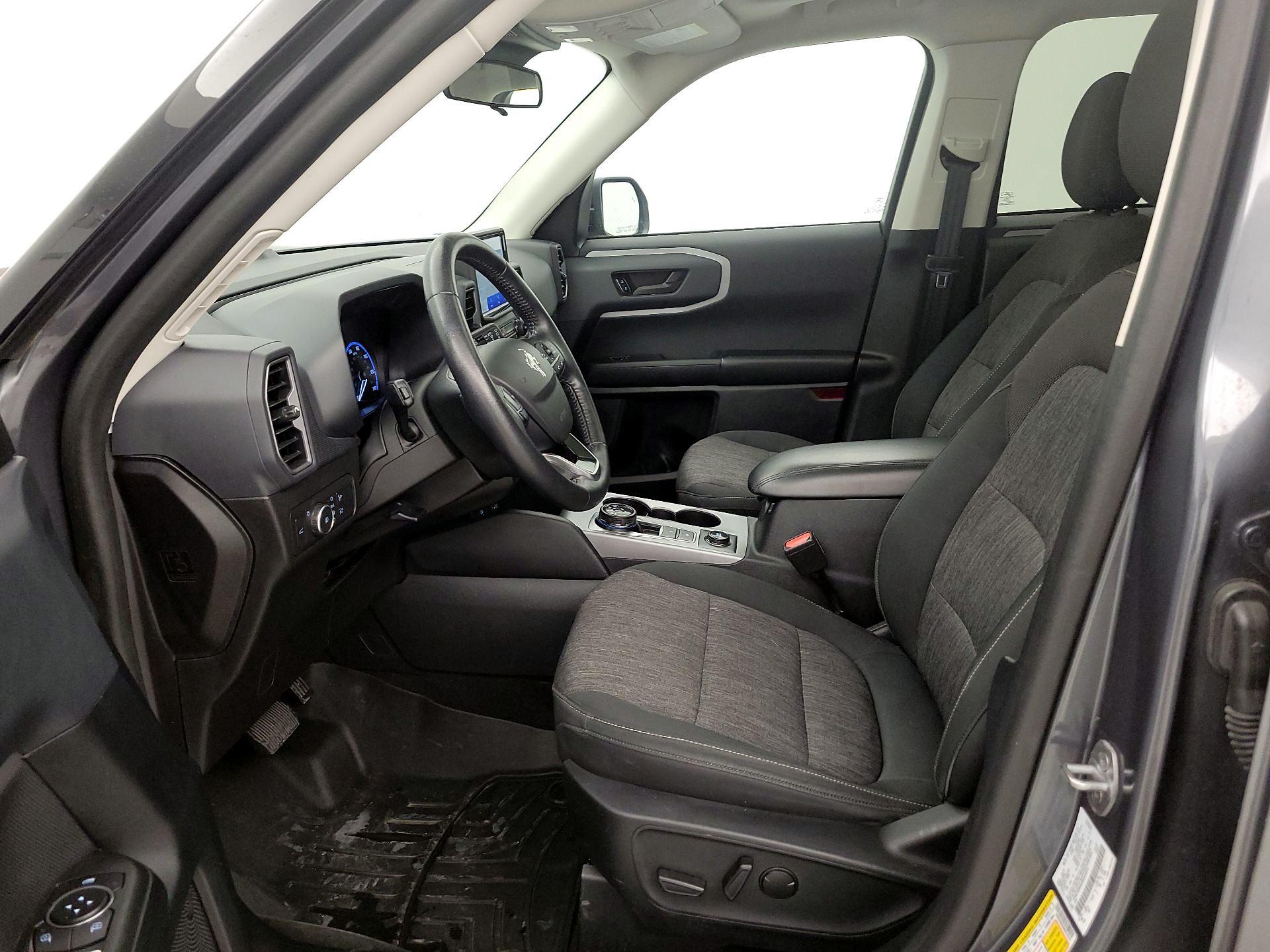 Thumbnail: 2021 Ford Bronco Sport - 11