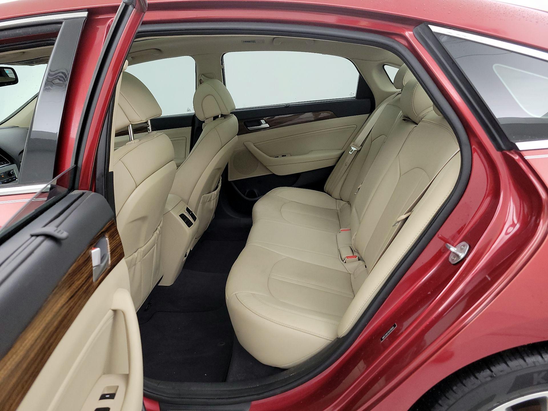 Thumbnail: 2016 Hyundai Sonata - 20