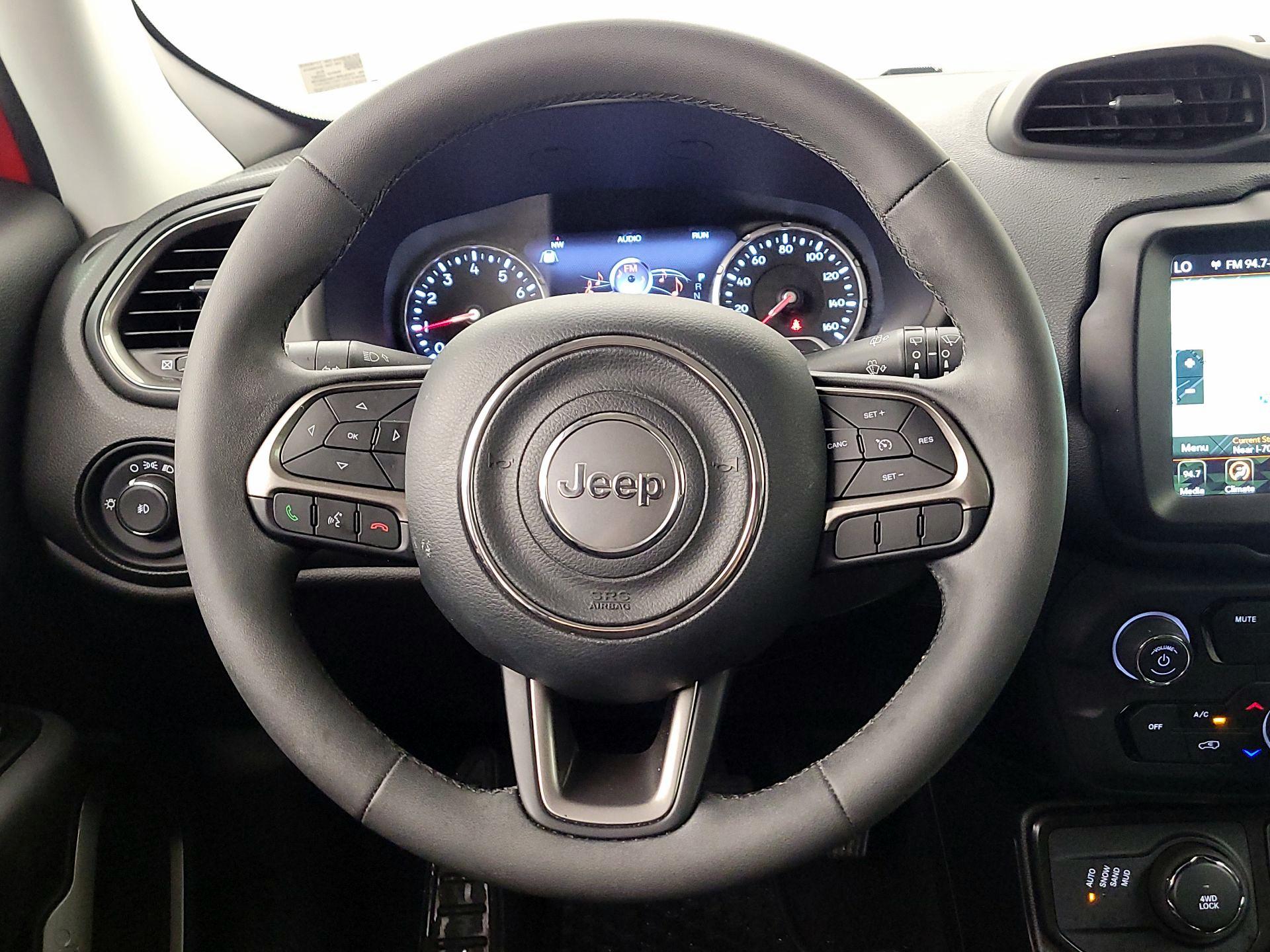 Thumbnail: 2022 Jeep Renegade - 10