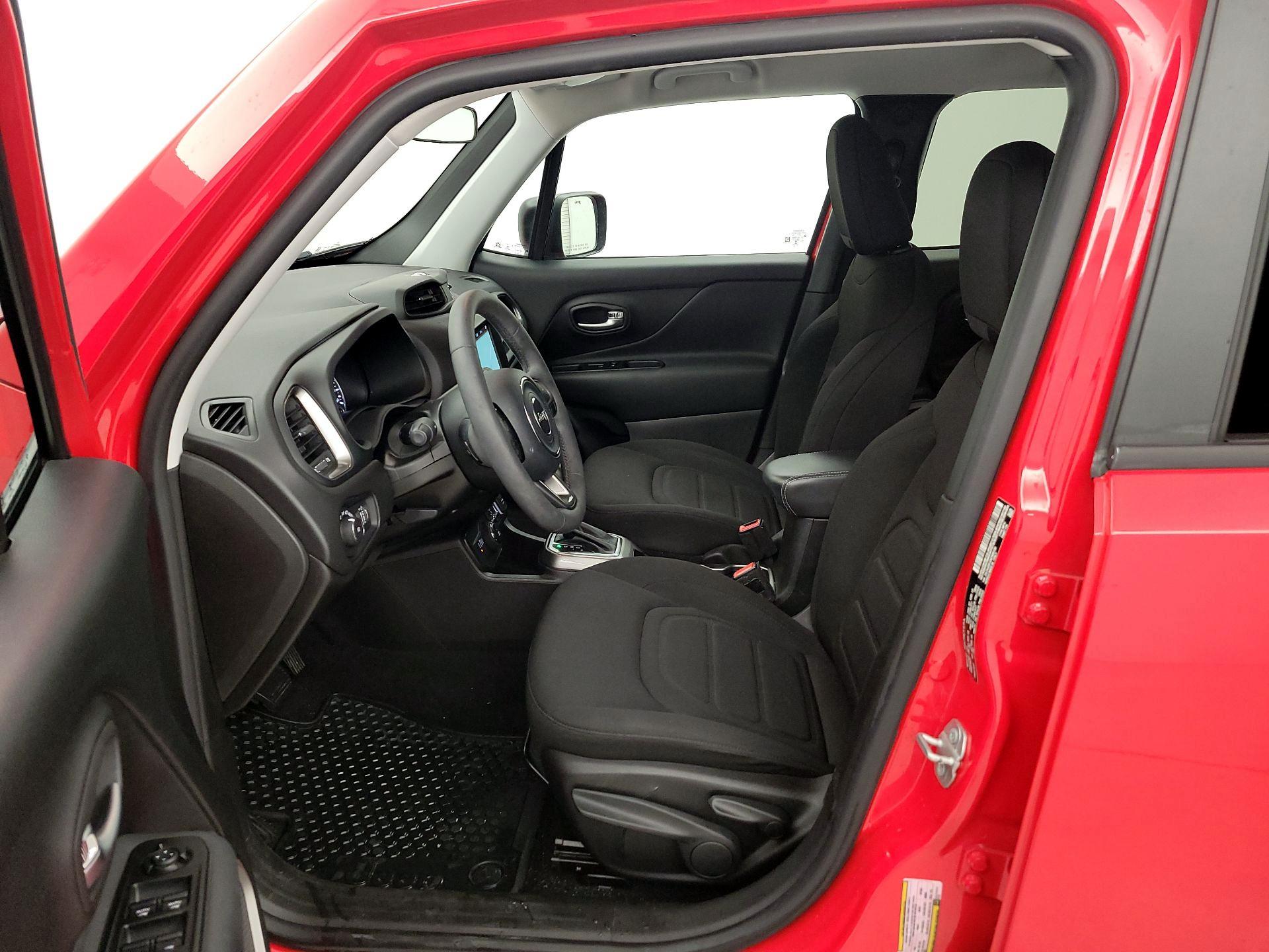 Thumbnail: 2022 Jeep Renegade - 11