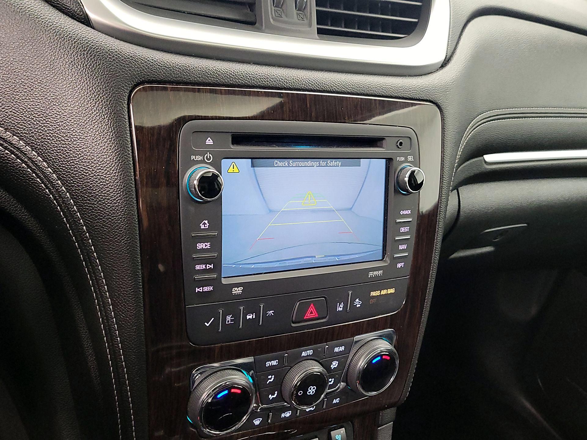 Thumbnail: 2016 Chevrolet Traverse - 15