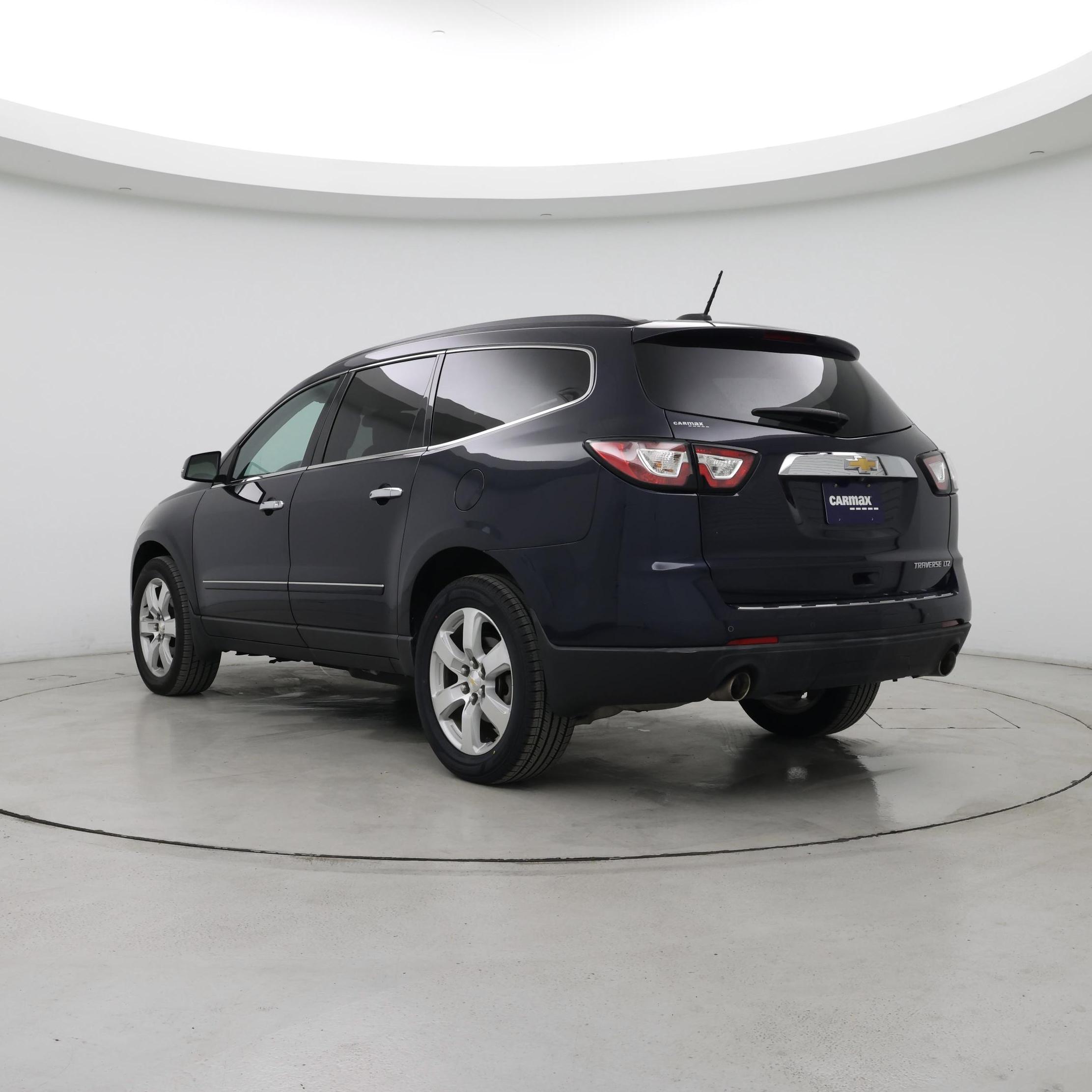 Thumbnail: 2016 Chevrolet Traverse - 2