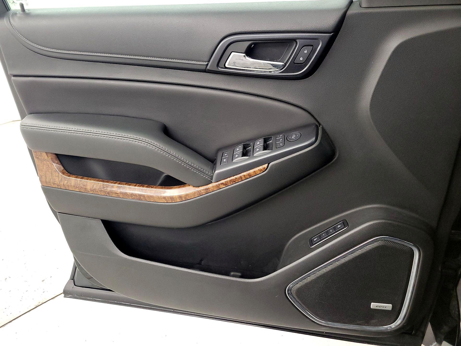 Thumbnail: 2018 Chevrolet Tahoe - 12