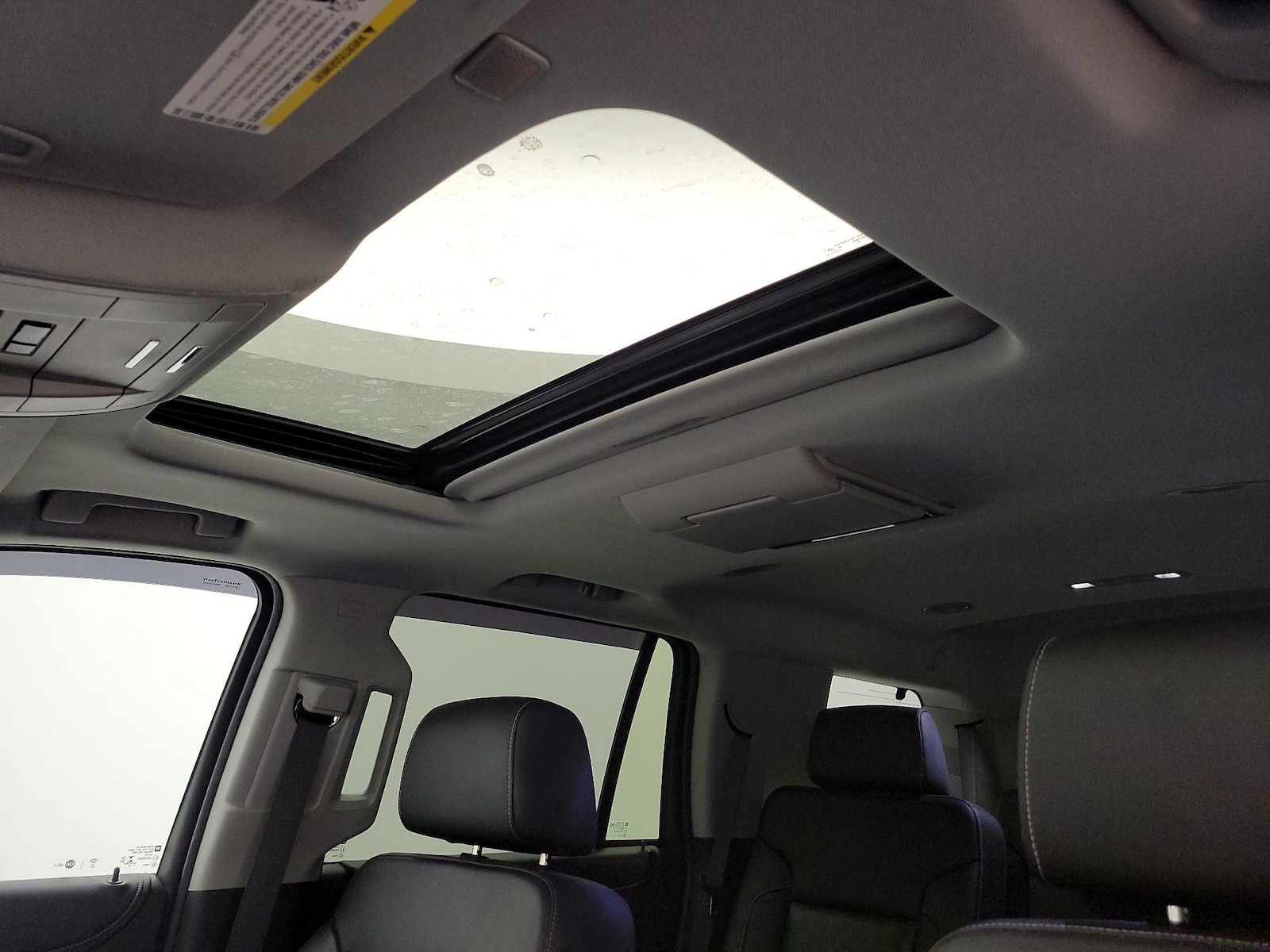 2018 Chevrolet Tahoe Premier - Photo 21