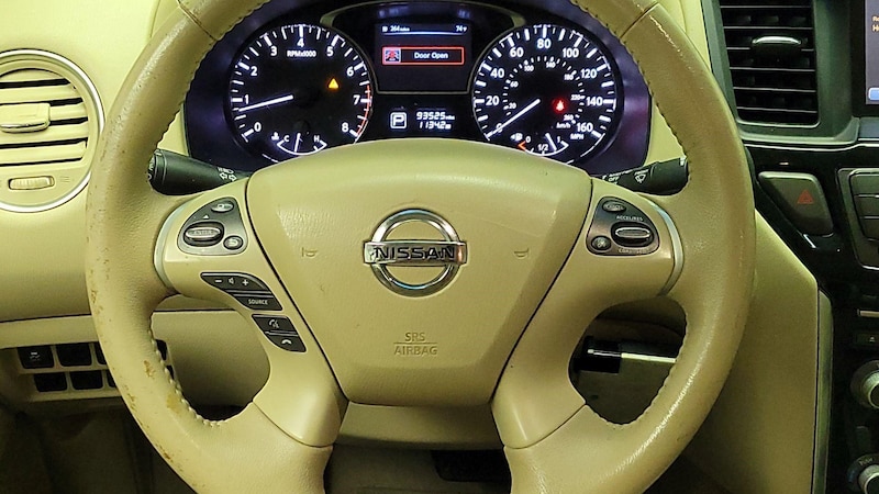 2014 Nissan Pathfinder SV 10