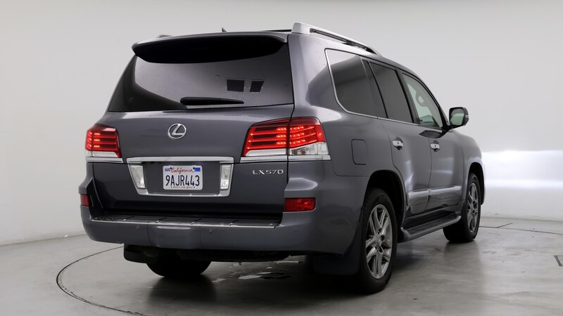 2015 Lexus LX 570 8