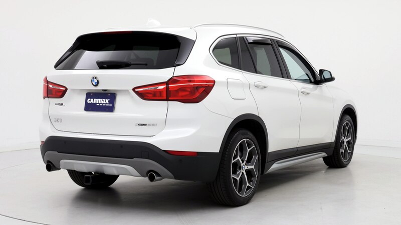 2019 BMW X1 xDrive28i 8