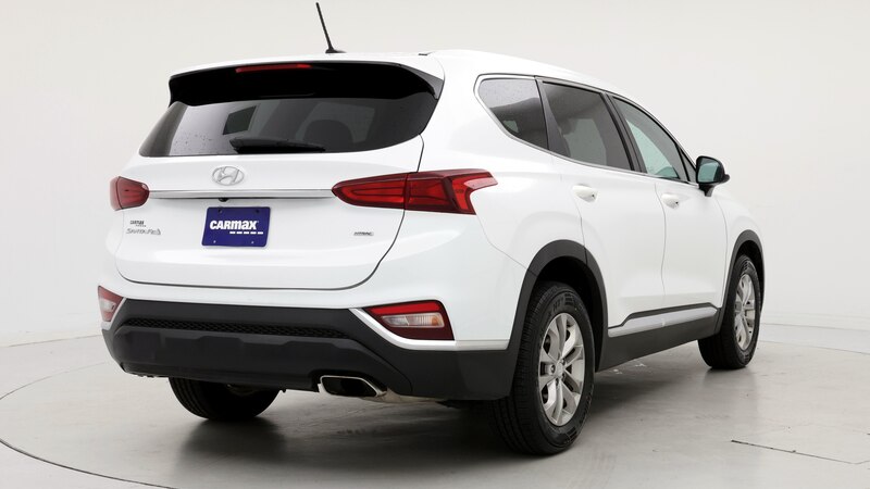 2019 Hyundai Santa Fe SE 8