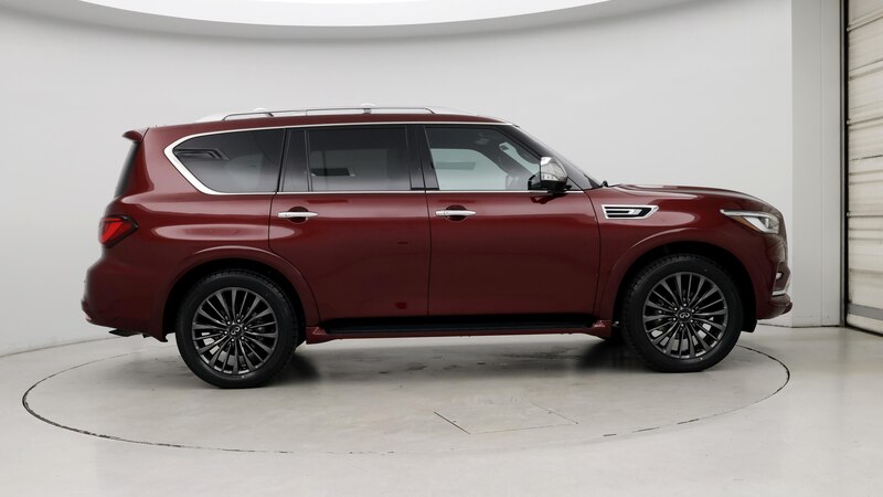 2022 INFINITI QX80 Sensory 7