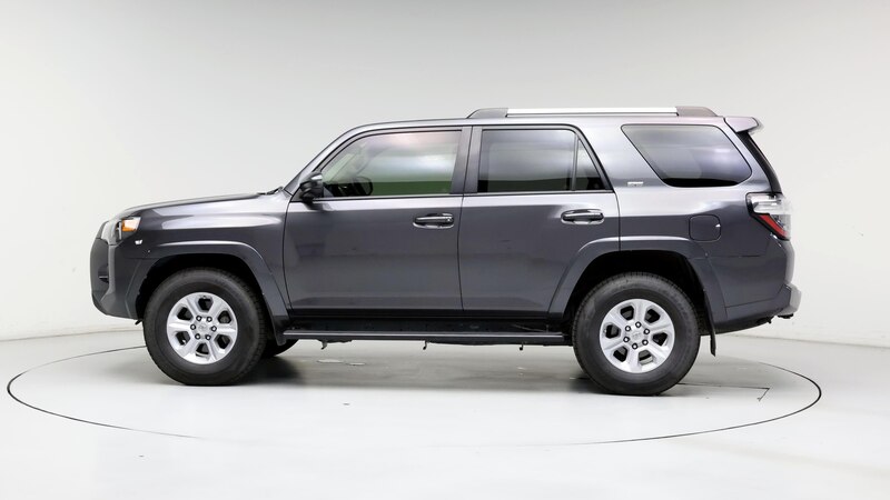 2019 Toyota 4Runner SR5 3