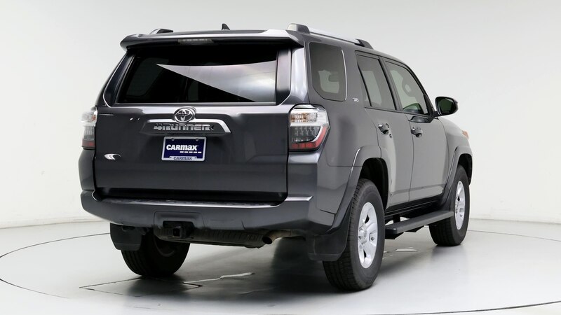 2019 Toyota 4Runner SR5 8