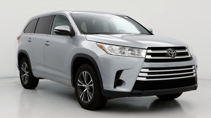 2018 Toyota Highlander LE Hero Image