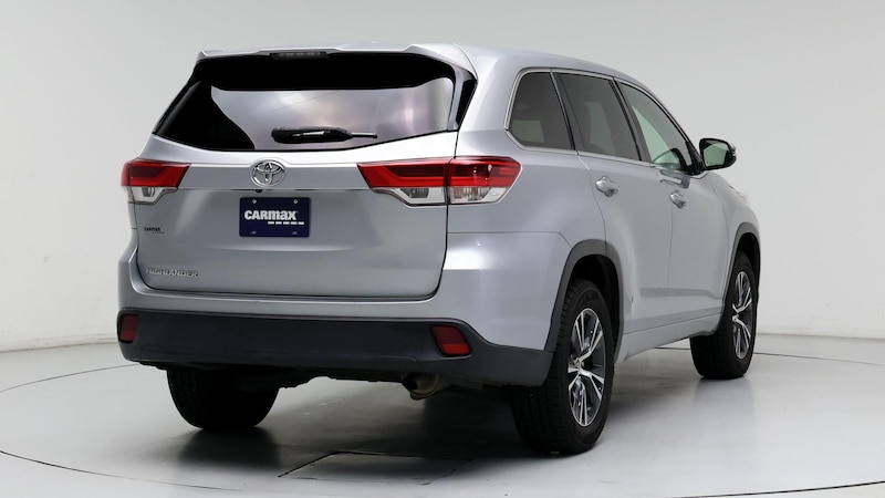 2018 Toyota Highlander LE 8