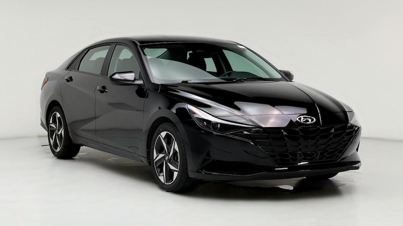 2023 Hyundai Elantra SEL Hero Image