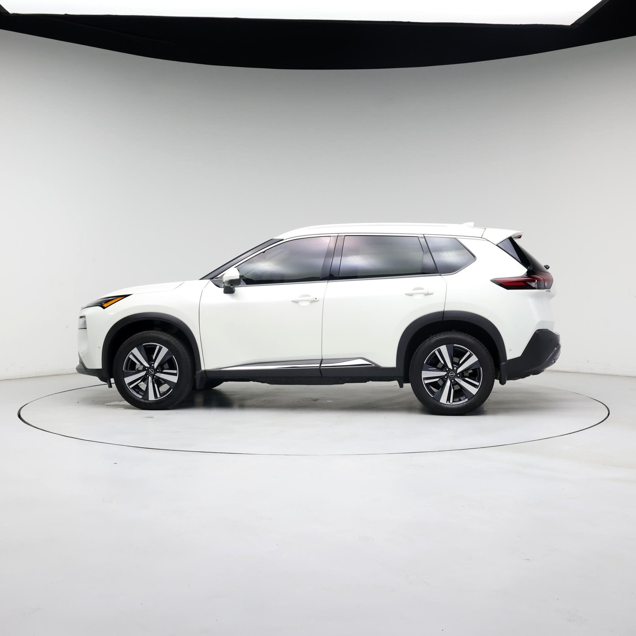 Thumbnail: 2023 Nissan Rogue - 3