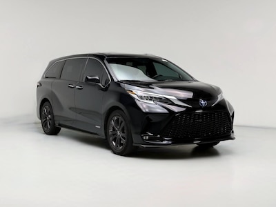 2021 Toyota Sienna XSE -
                Waukesha, WI