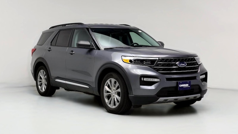 2021 Ford Explorer XLT Hero Image