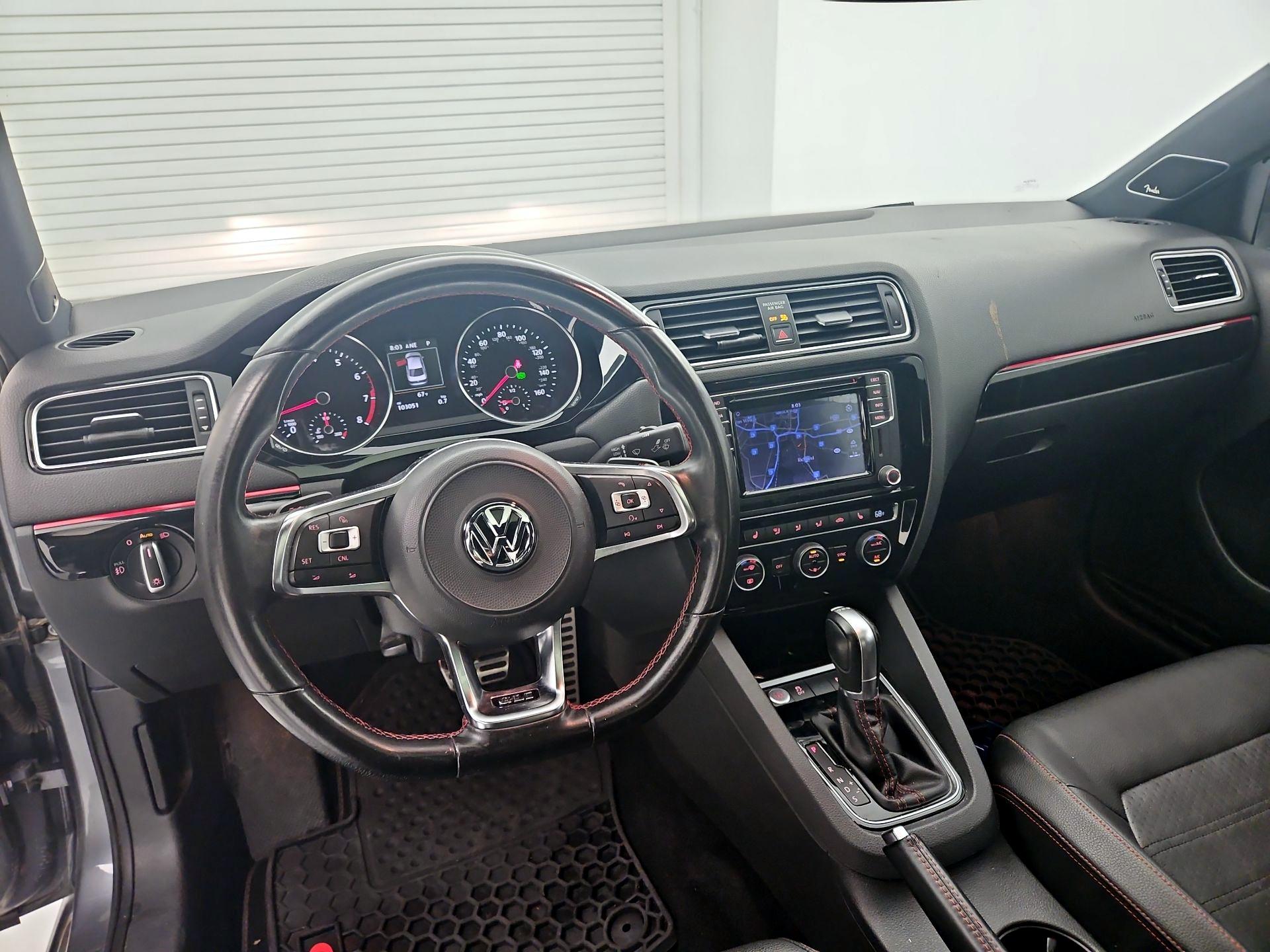 Thumbnail: 2017 Volkswagen Jetta - 9