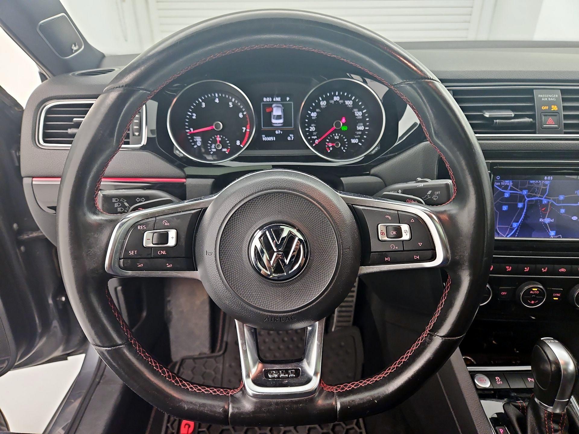 Thumbnail: 2017 Volkswagen Jetta - 10