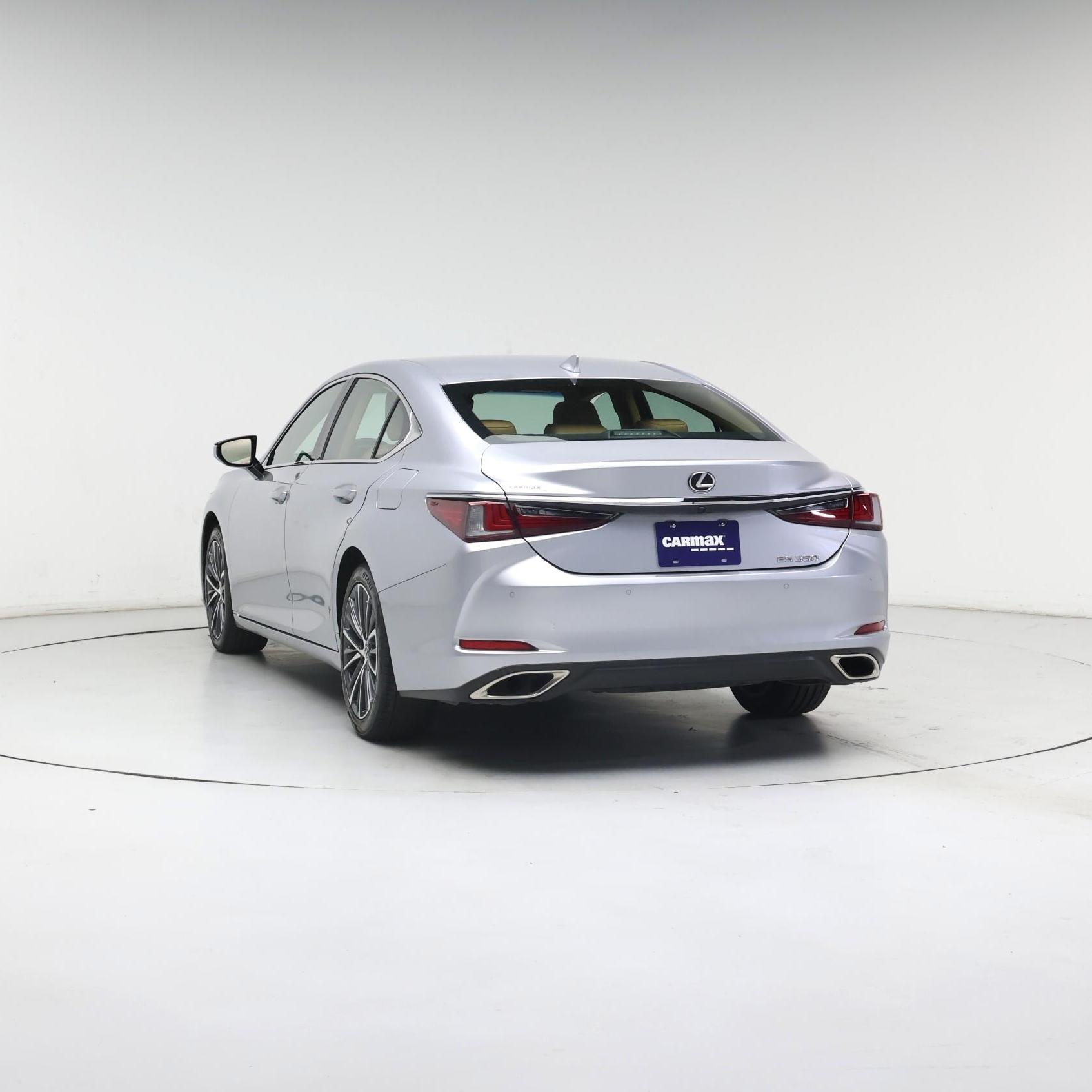 Thumbnail: 2022 Lexus ES - 2