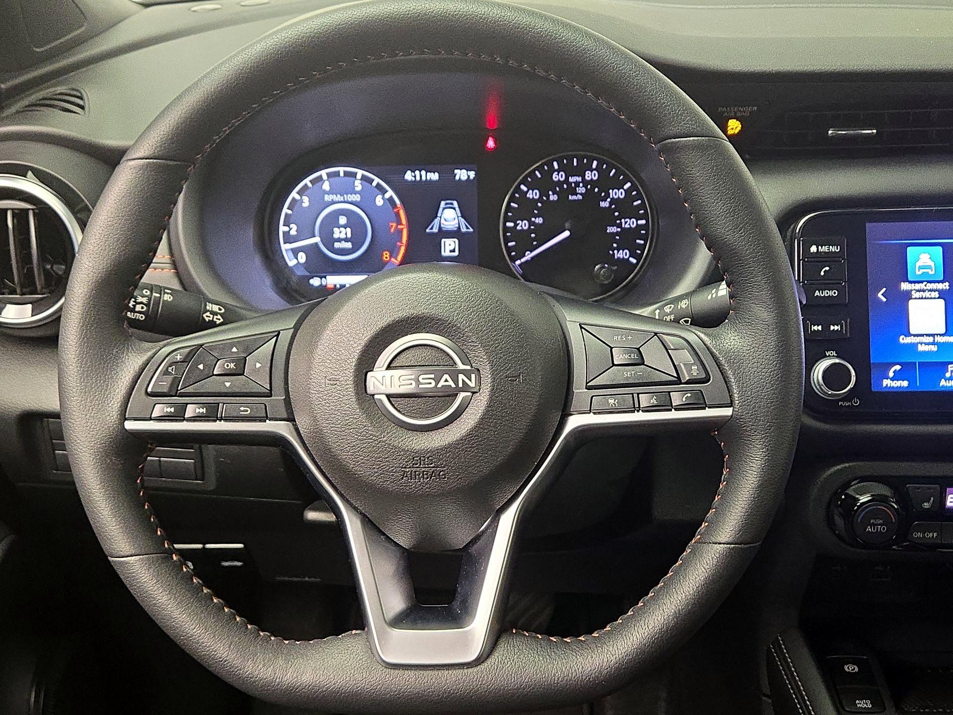 Thumbnail: 2023 Nissan Kicks - 10