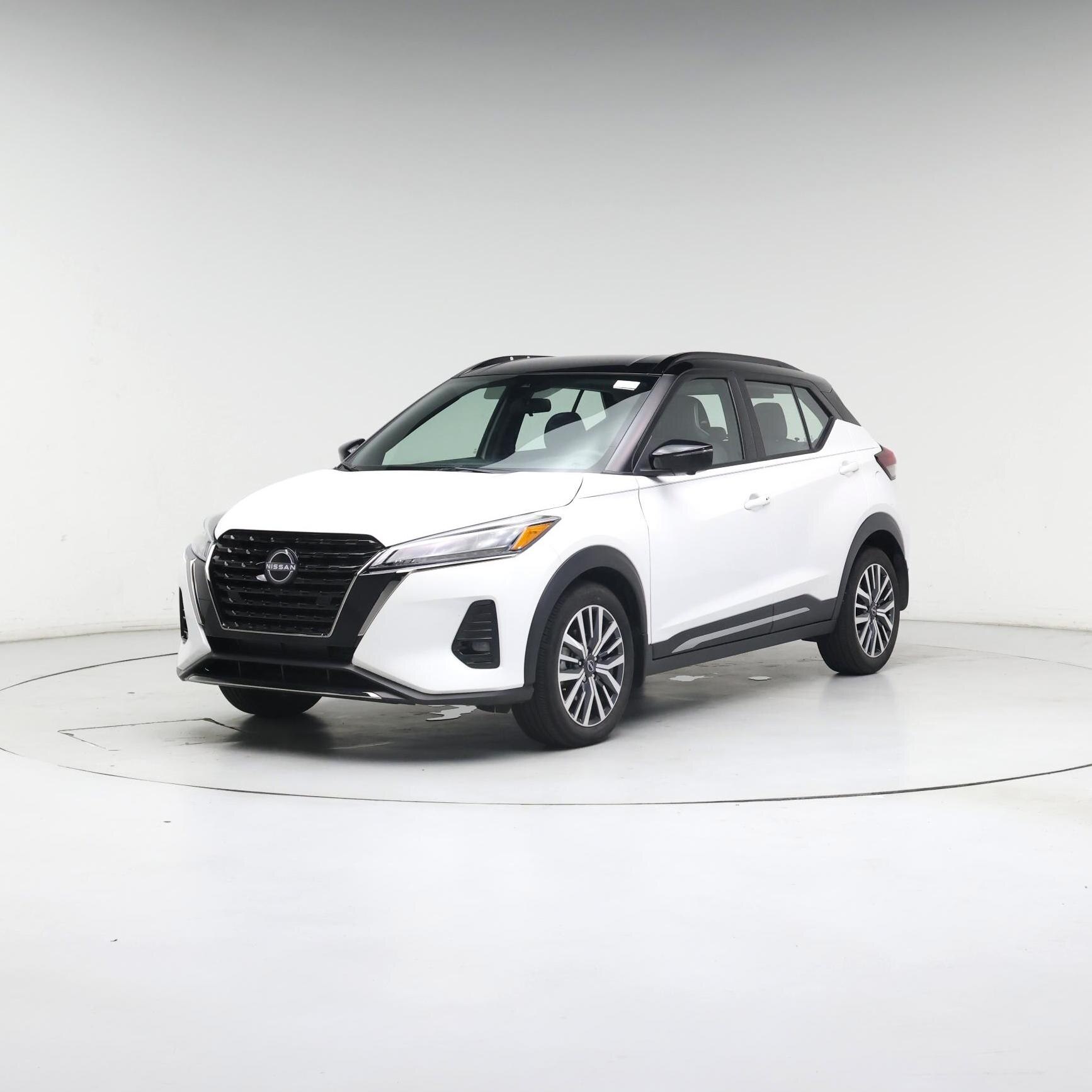 Thumbnail: 2023 Nissan Kicks - 4