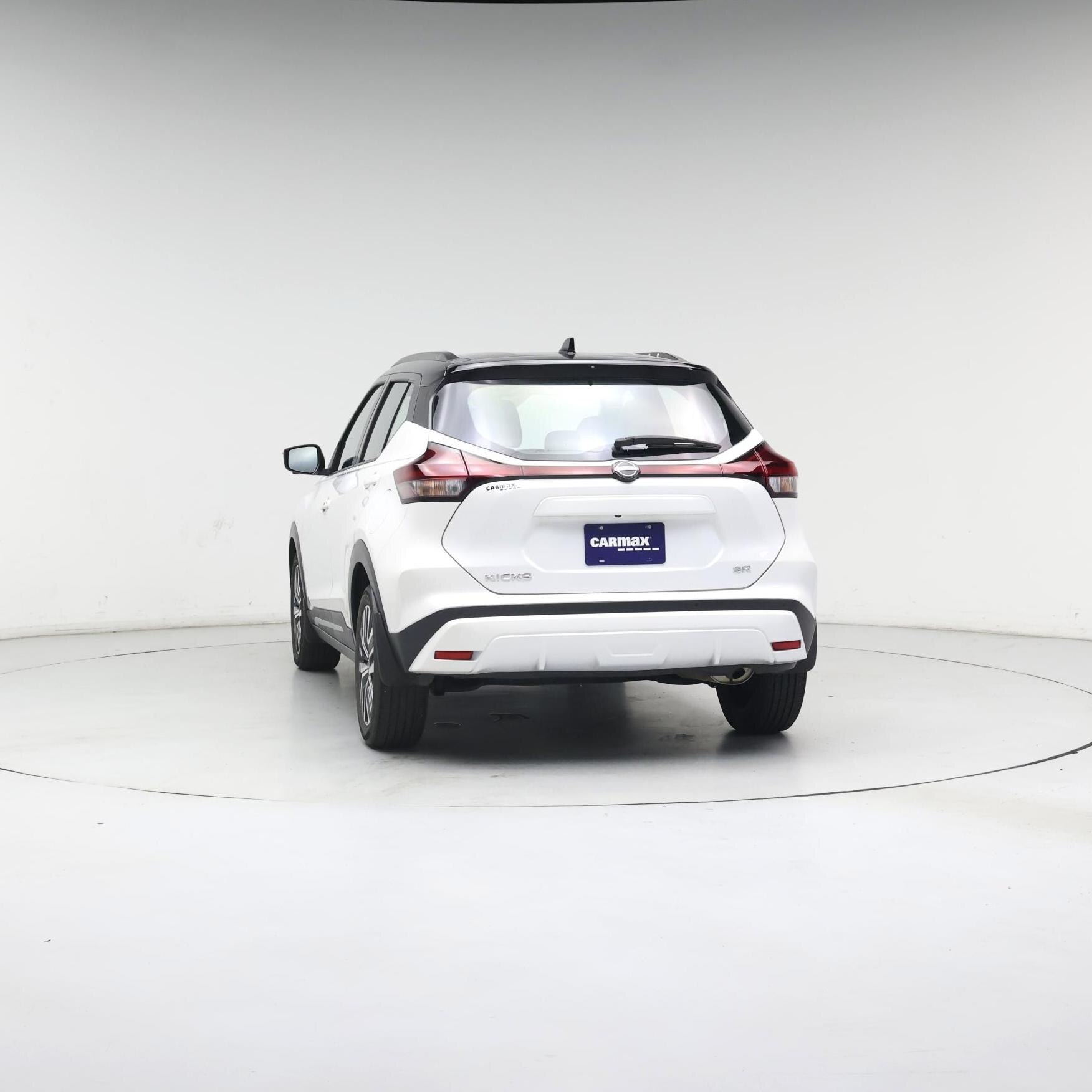 Thumbnail: 2023 Nissan Kicks - 6