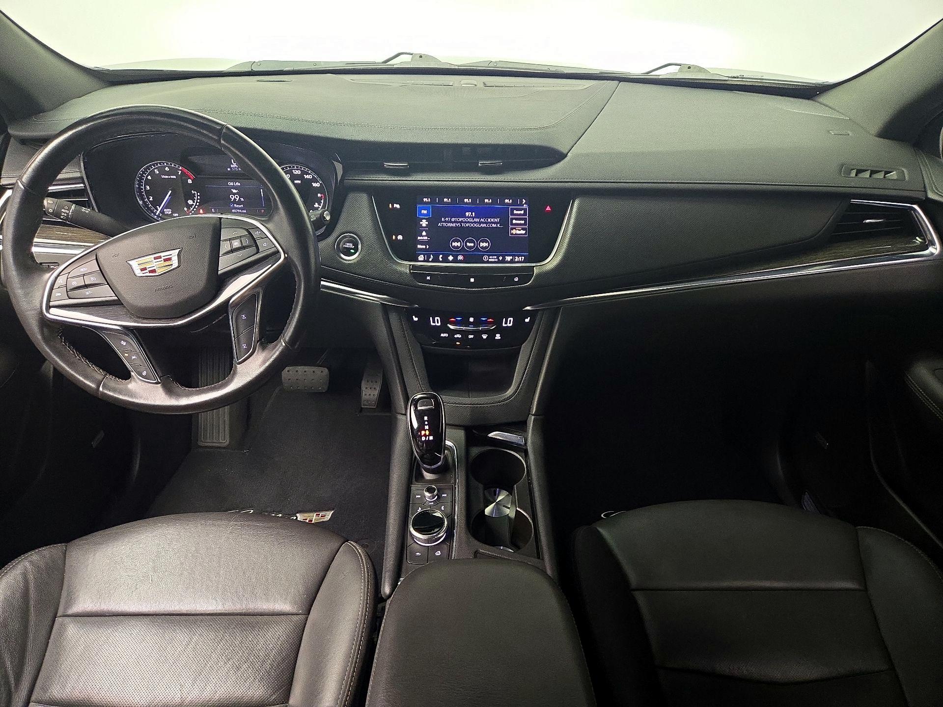 Thumbnail: 2021 Cadillac XT5 - 9
