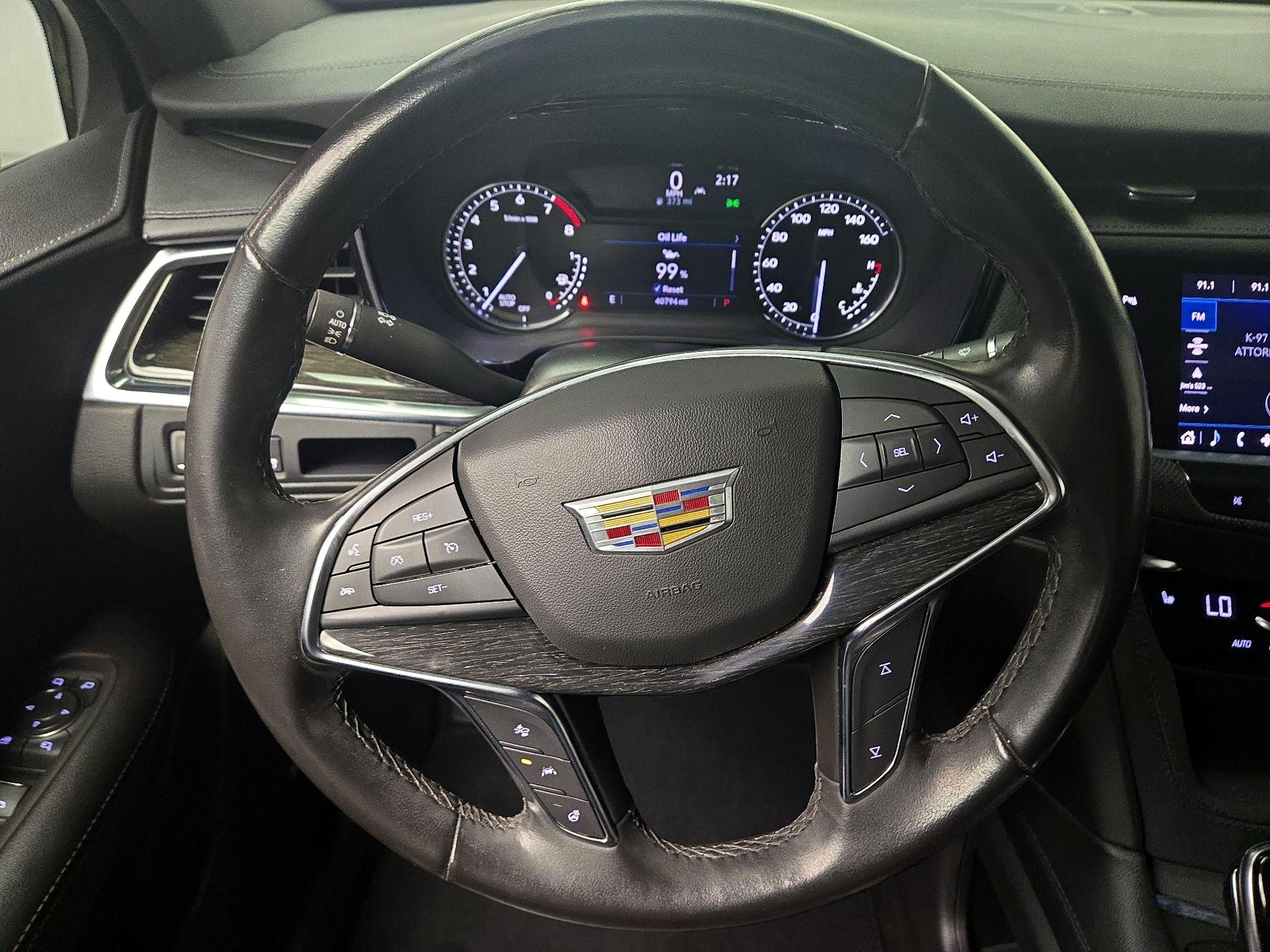 Thumbnail: 2021 Cadillac XT5 - 10