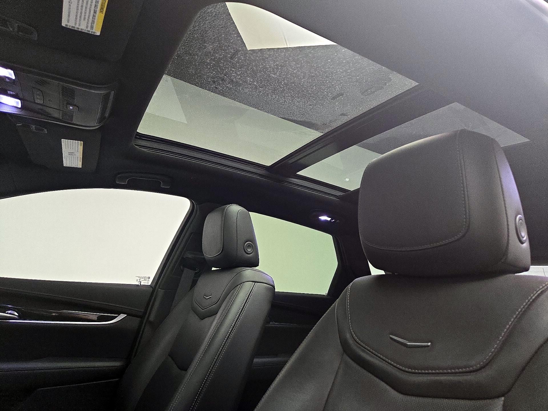 Thumbnail: 2021 Cadillac XT5 - 19