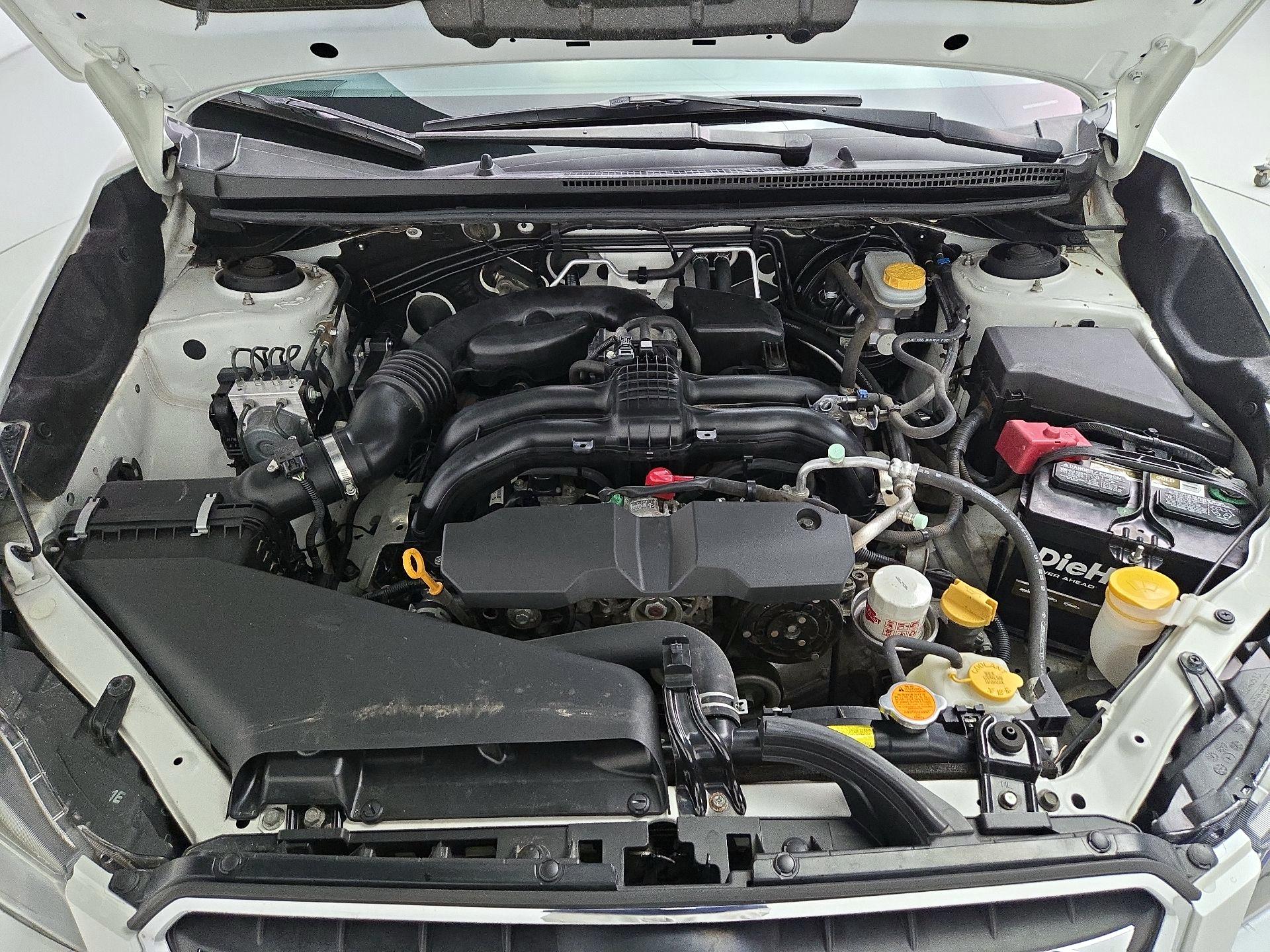 Thumbnail: 2014 Subaru XV Crosstrek - 20
