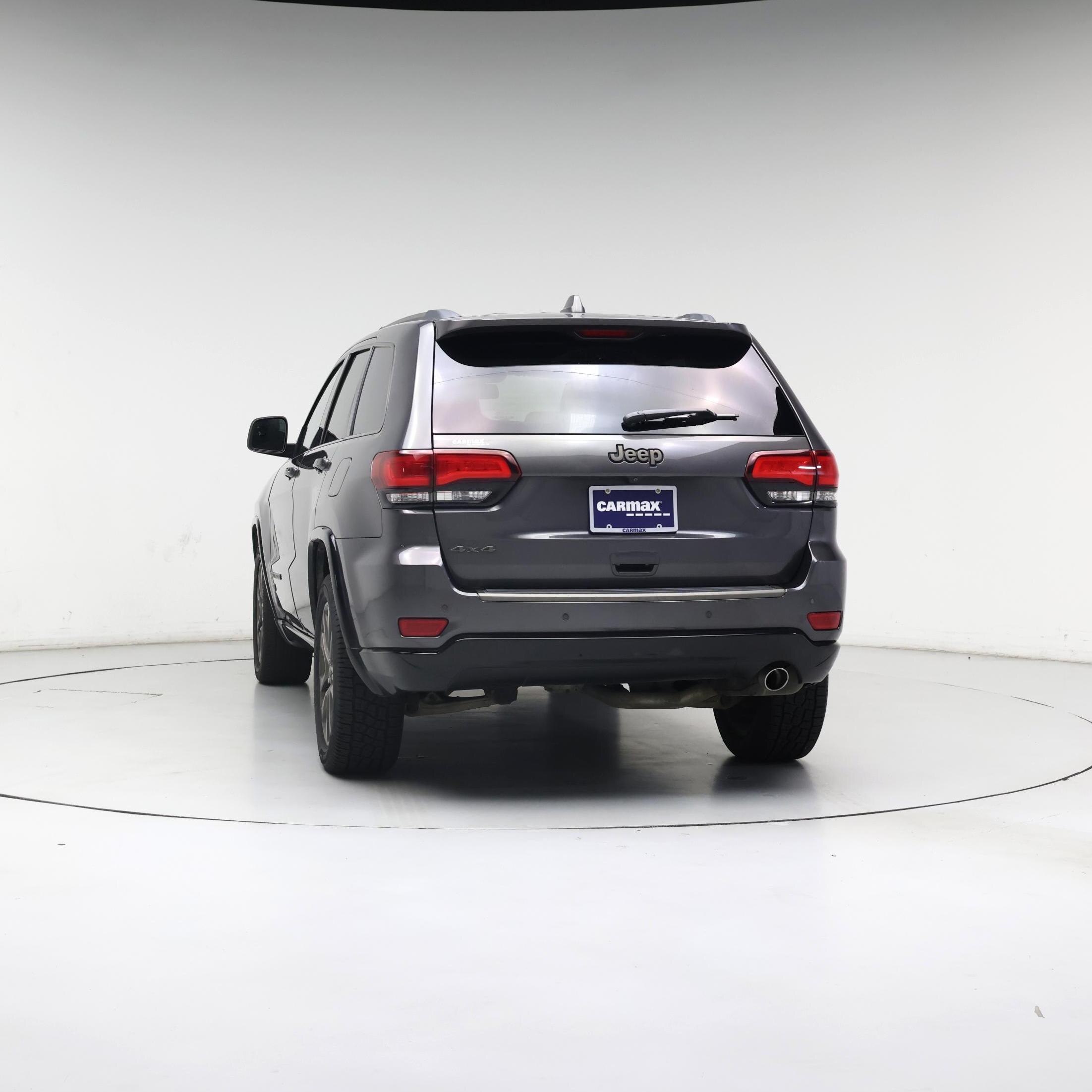 Thumbnail: 2016 Jeep Grand Cherokee - 6