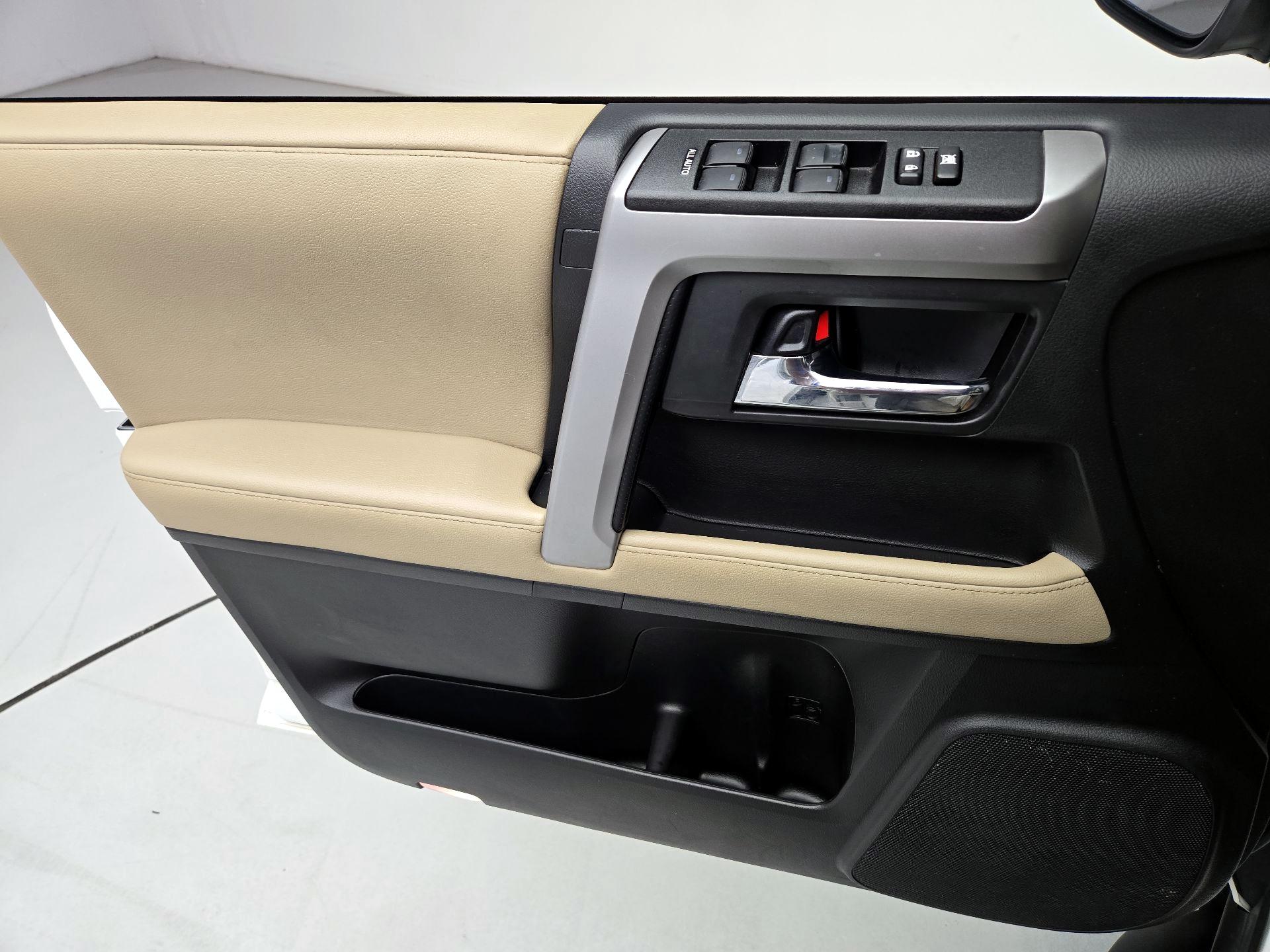 Thumbnail: 2022 Toyota 4Runner - 12