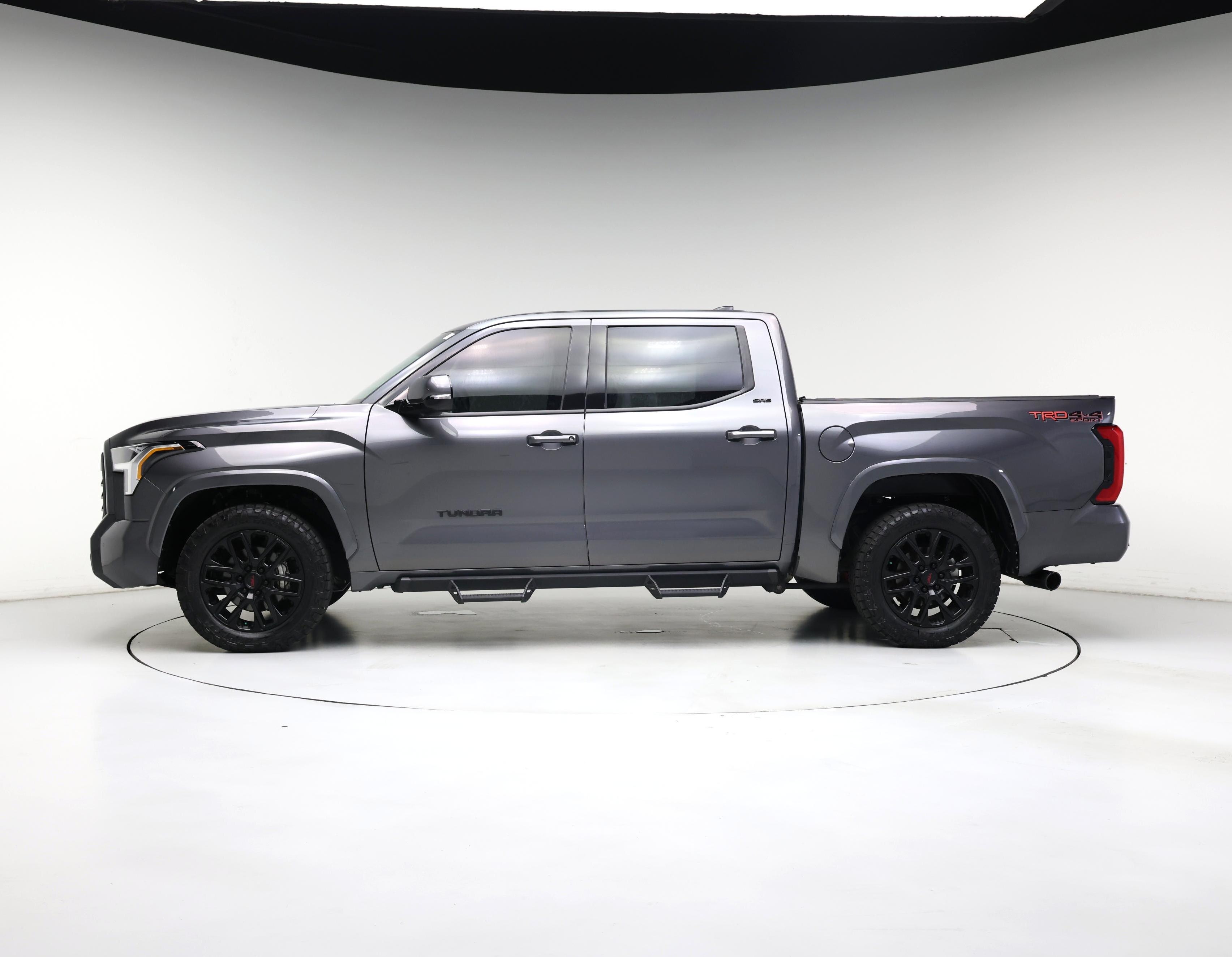 Thumbnail: 2022 Toyota Tundra - 3