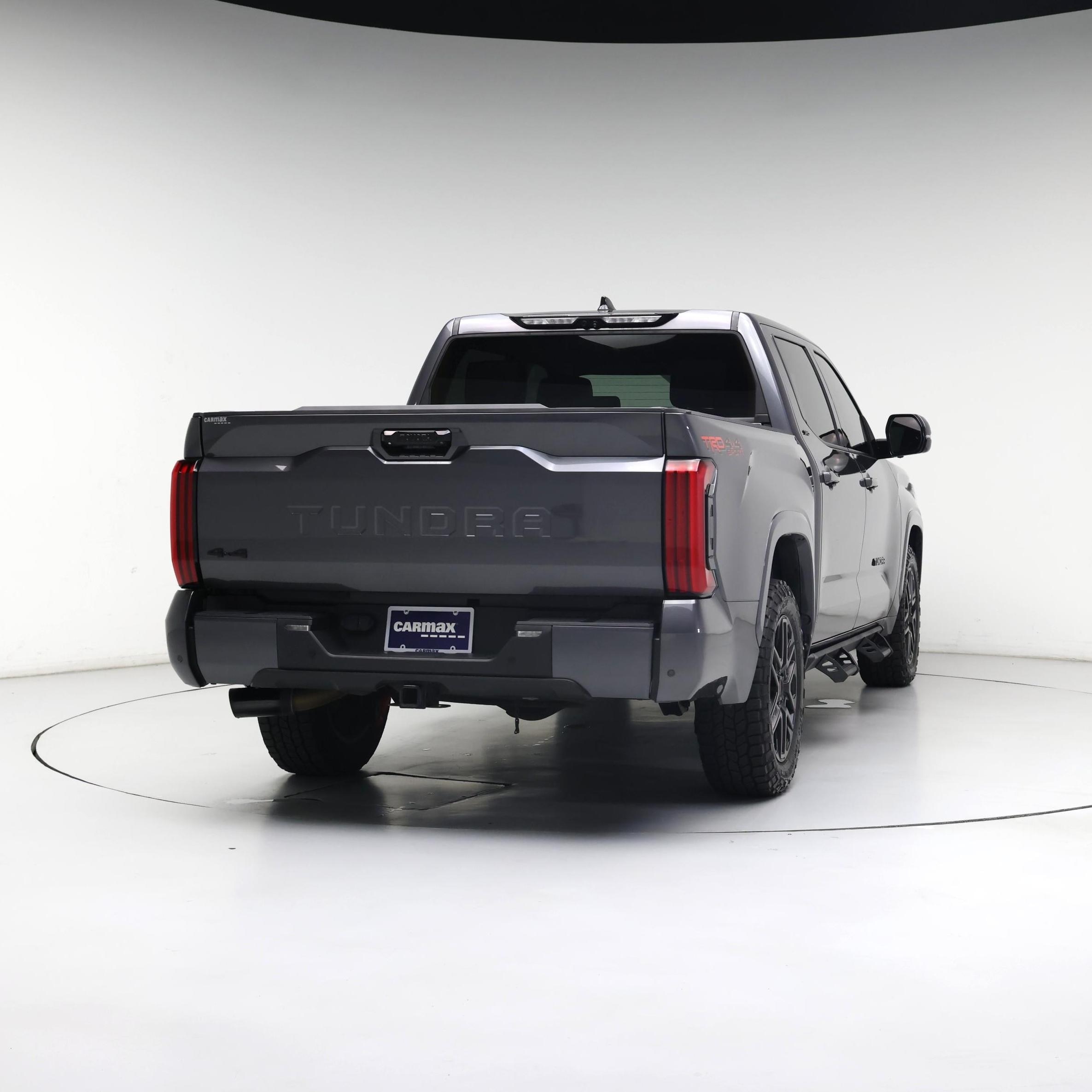 Thumbnail: 2022 Toyota Tundra - 8