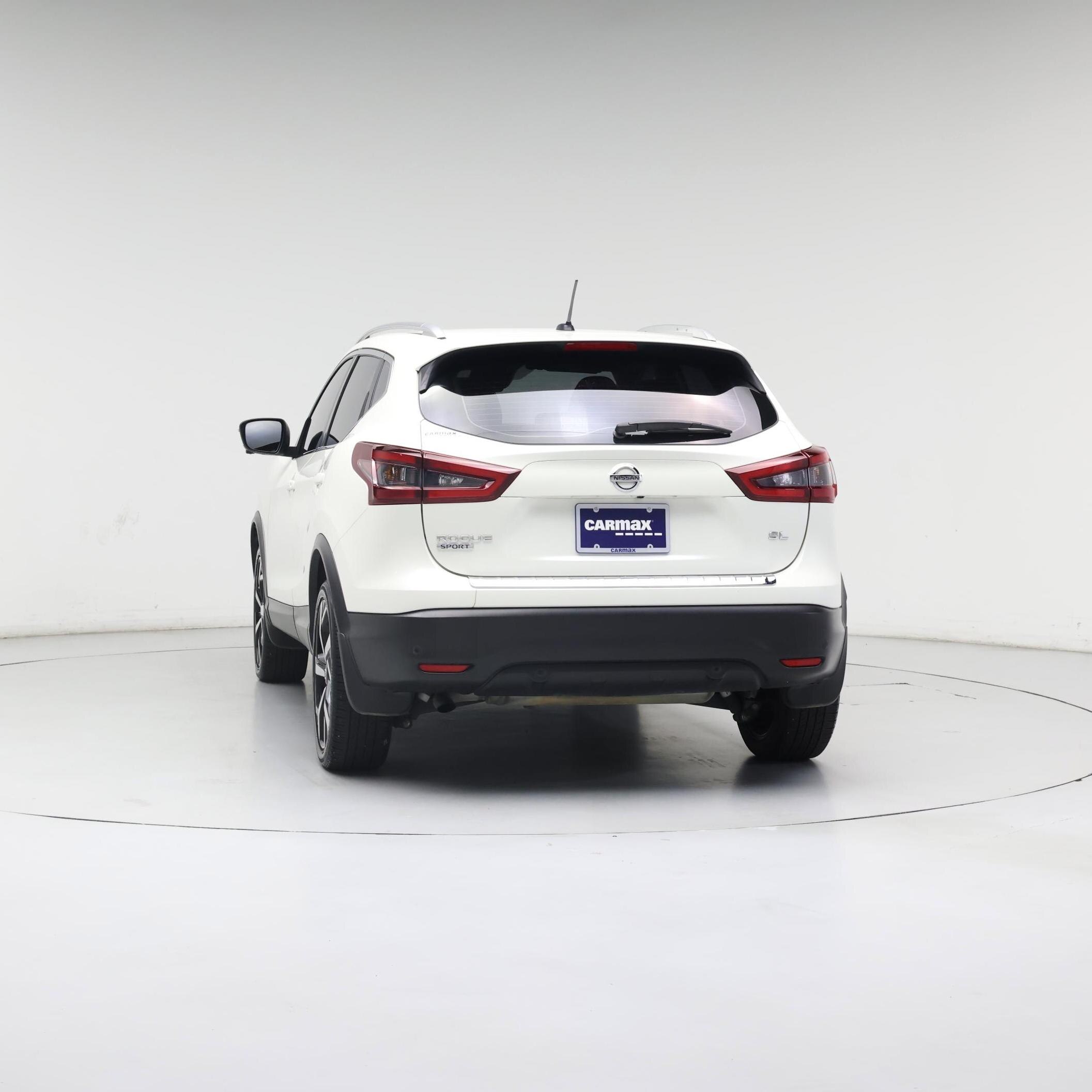 Thumbnail: 2020 Nissan Rogue Sport - 6