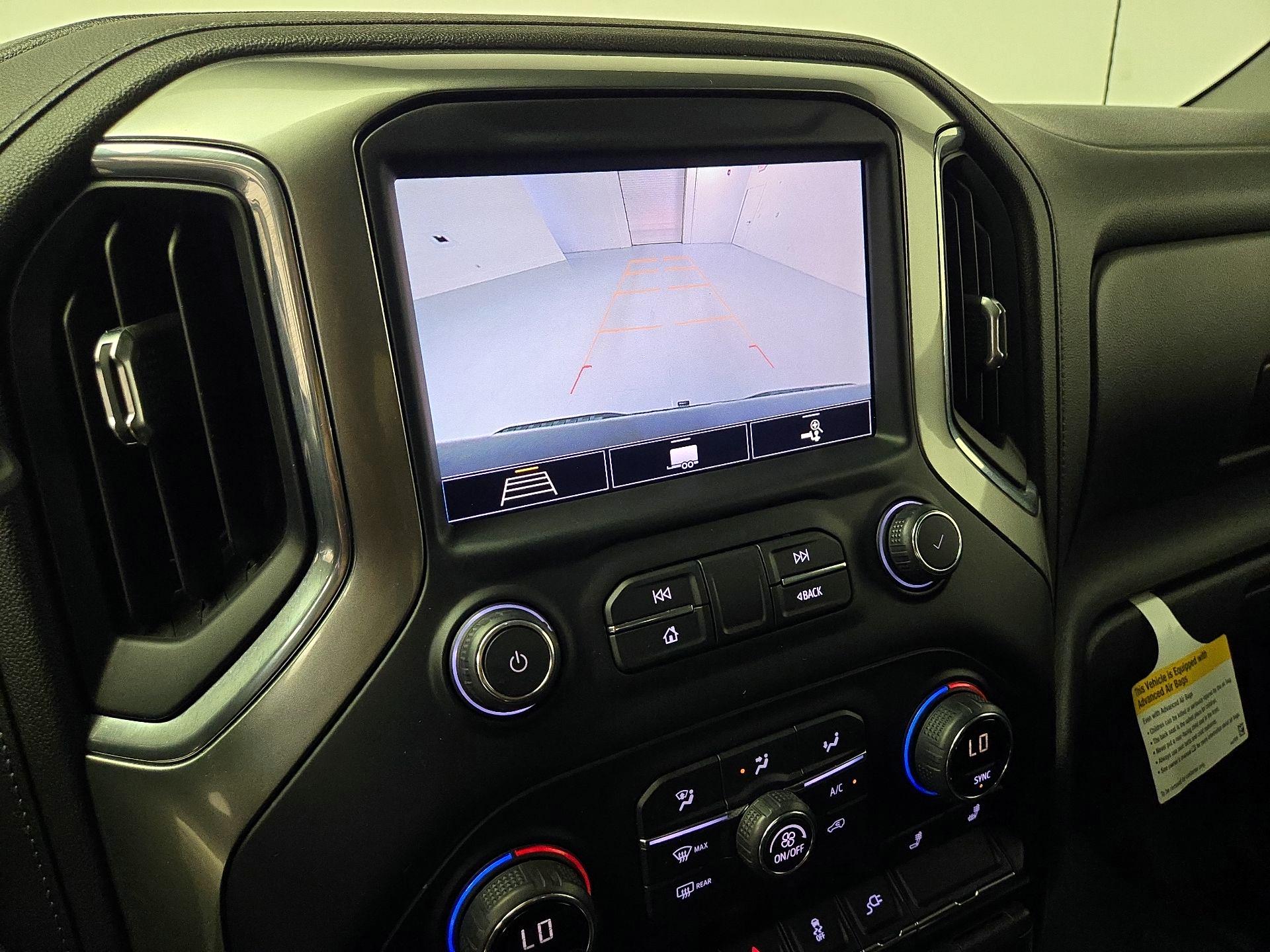 Thumbnail: 2020 Chevrolet Silverado 1500 - 14