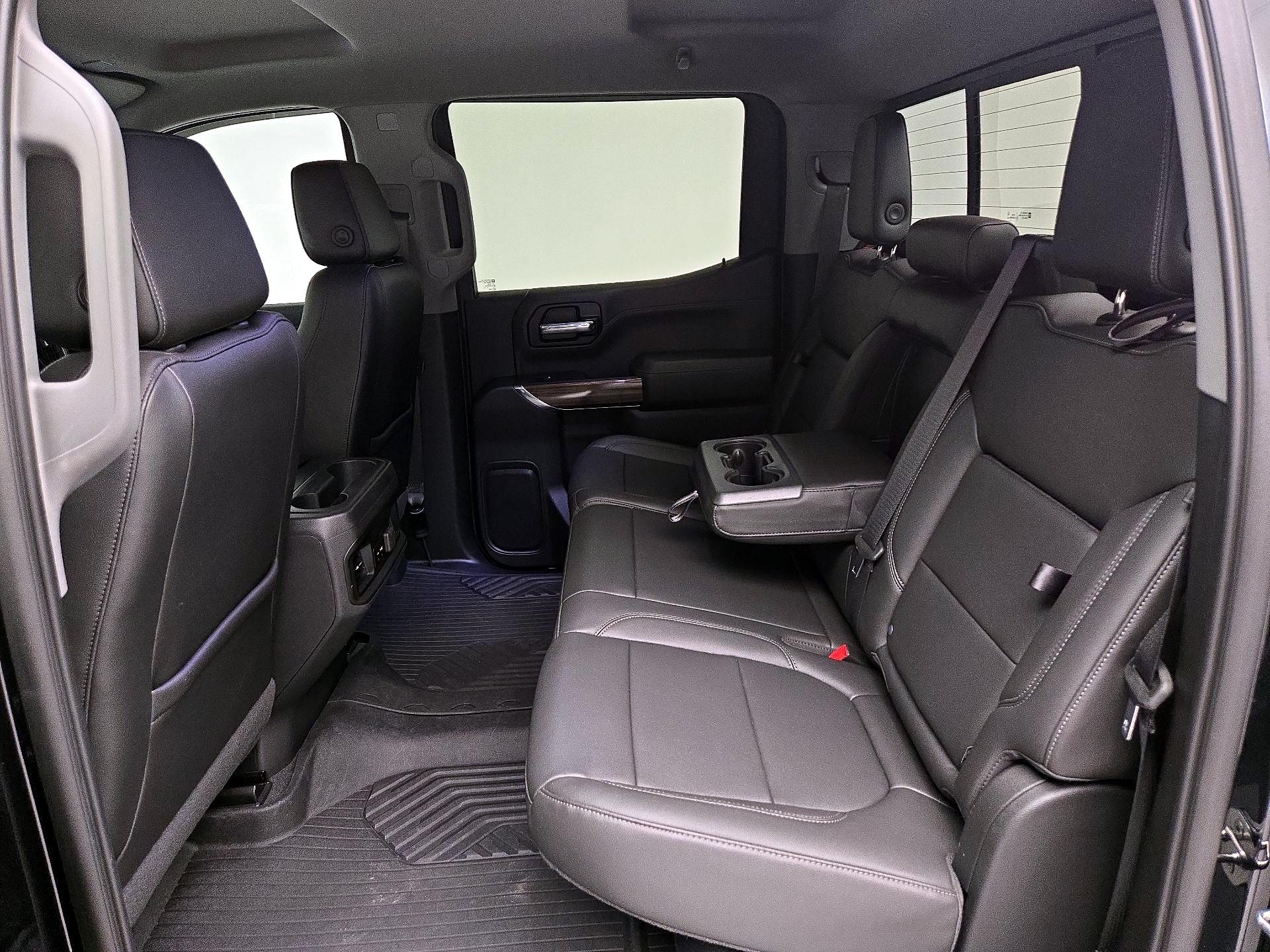 Thumbnail: 2020 Chevrolet Silverado 1500 - 19