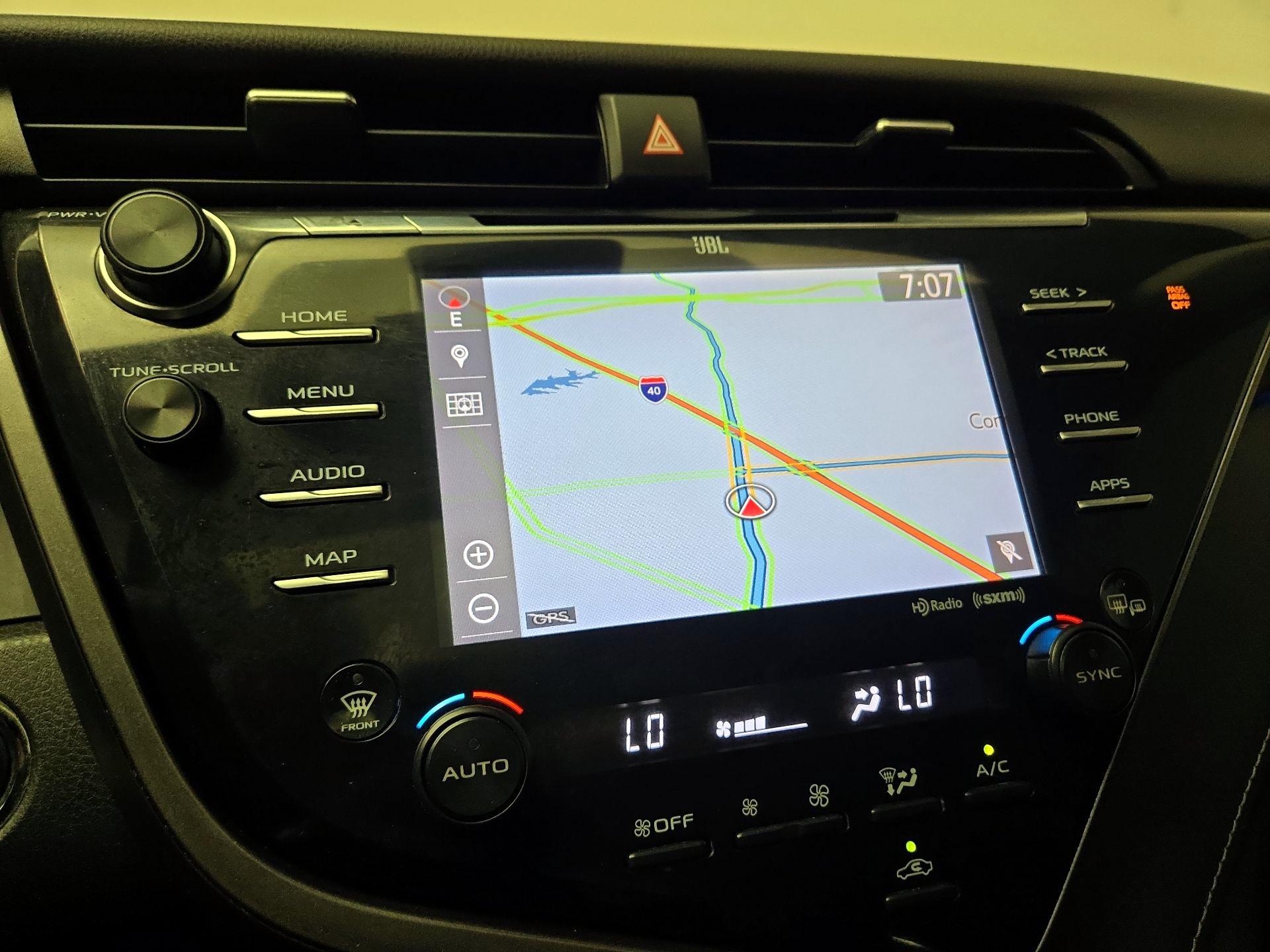 Thumbnail: 2019 Toyota Camry - 14