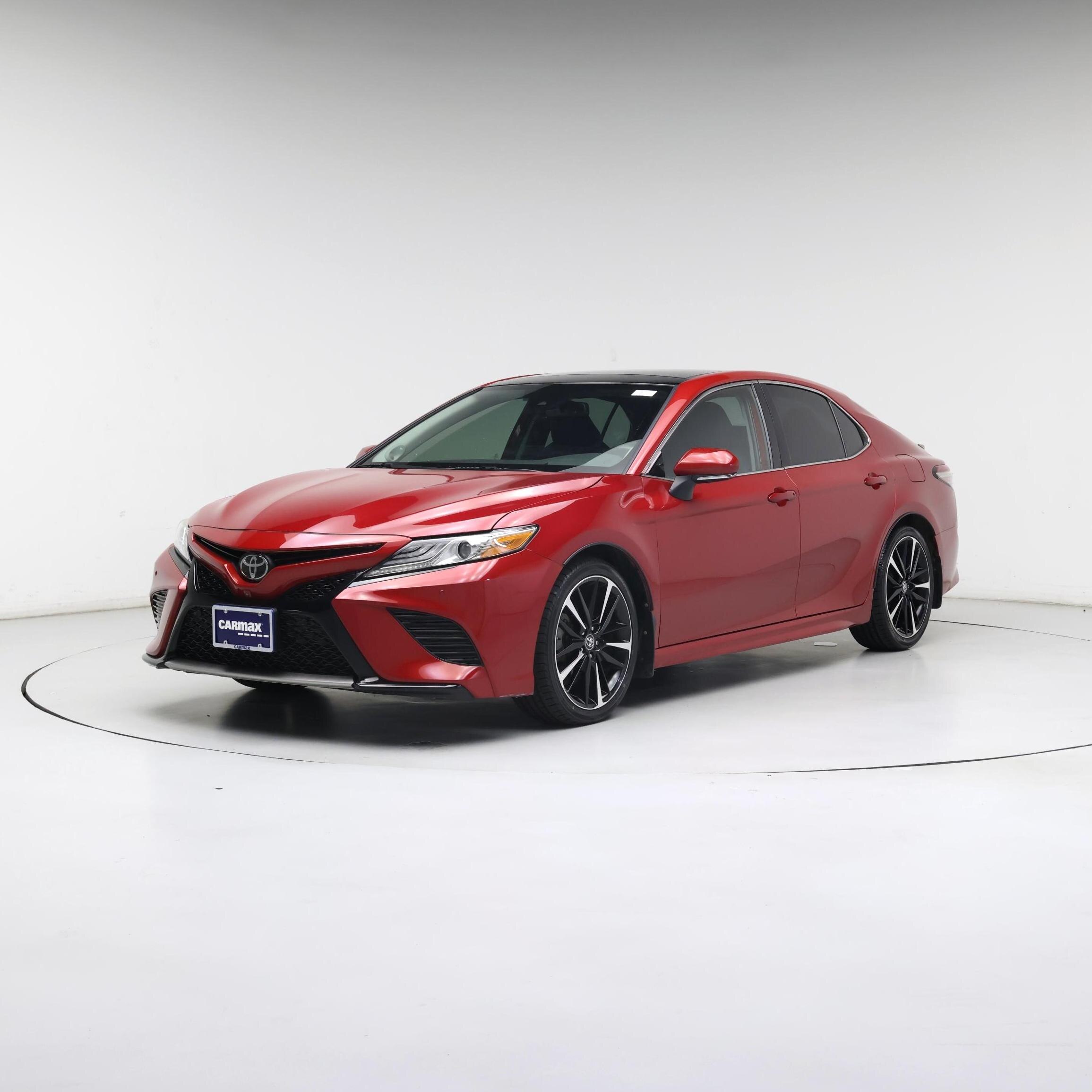 Thumbnail: 2019 Toyota Camry - 4